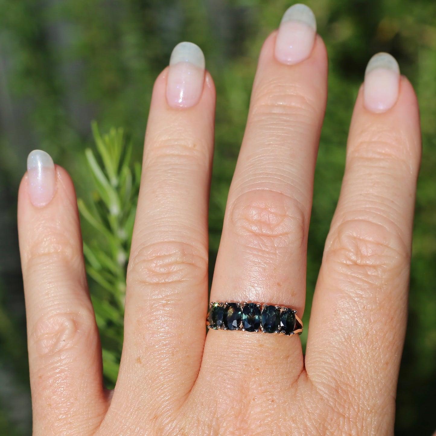 3 Carat Five Stone Parti Sapphire Ring, 9ct Yellow Gold, size R1/2 or nearly 9, with valuation