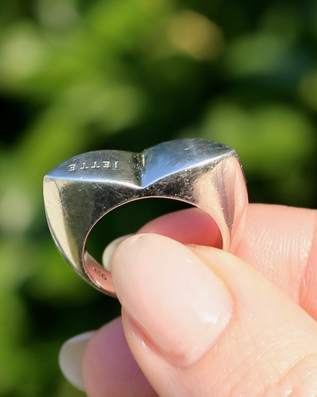 German Jette Ring, Sterling Silver, 8.1g, size O or 7.25 (feels more like N1/2)