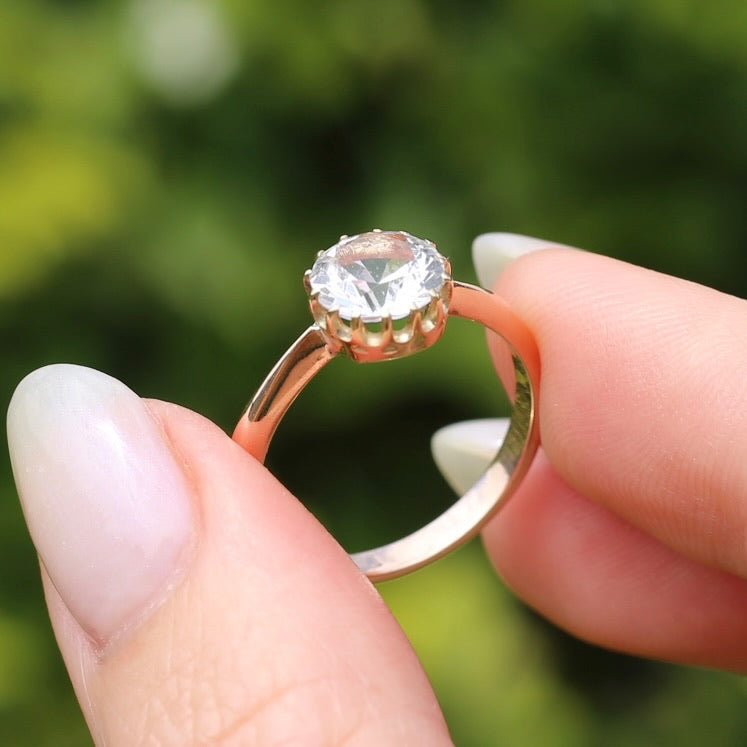 Vintage White Spinel Ring in Fabulous 14 Claw Setting, 9ct Old Rosey Gold, size 8.75 or just over R