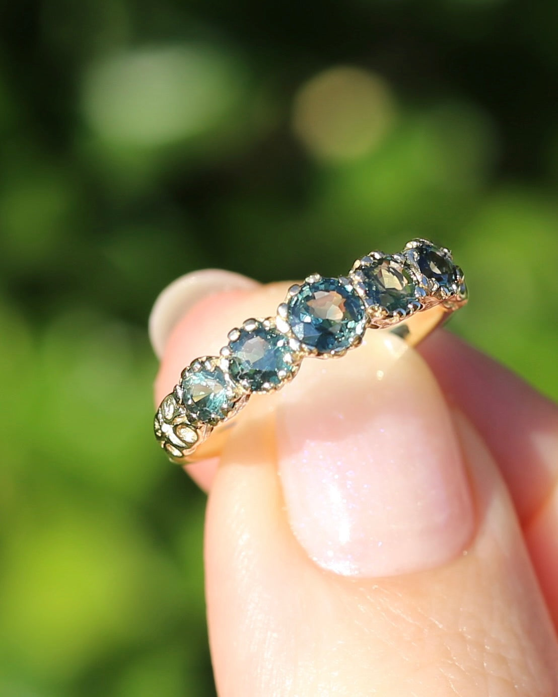1.58ct Parti 5 Stone Multi Claw Set Vintage Ring, 9ct Yellow Gold, size P or 7.5