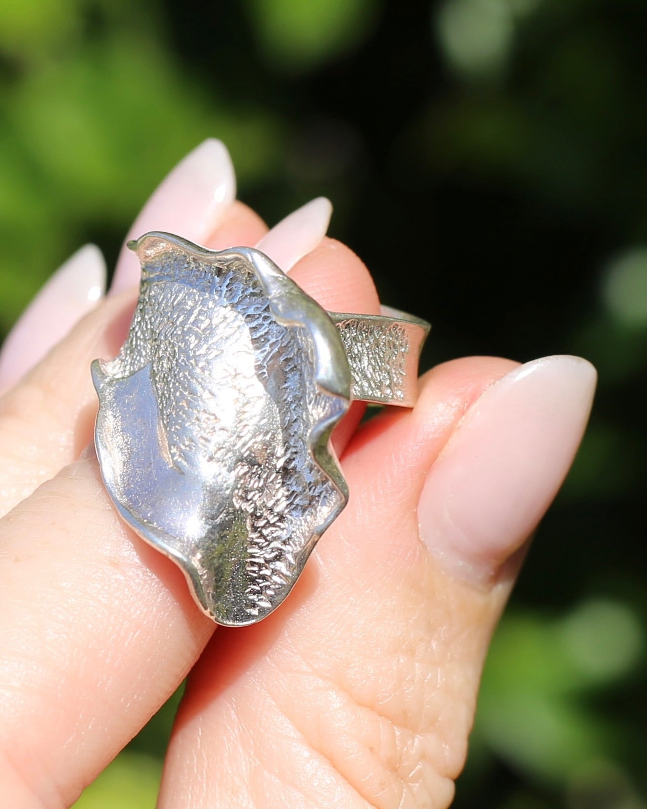 Modernist Silver Ring, size P or 7.5, 9.7g