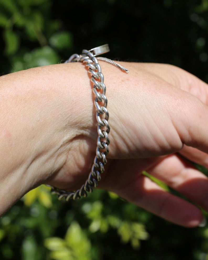 Vintage Silver Curb Bracelet with French Vintage Hallmarks, 21g