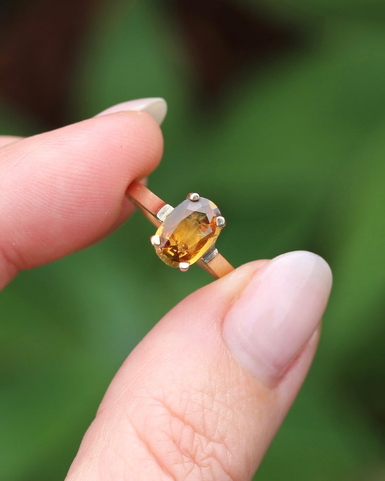 Vintage Yellow Sapphire Ring, 9ct Yellow Gold, size M1/2 or 6.5, 2.68g
