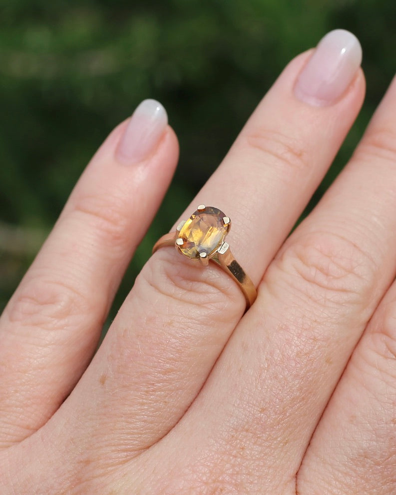 Vintage Yellow Sapphire Ring, 9ct Yellow Gold, size M1/2 or 6.5, 2.68g