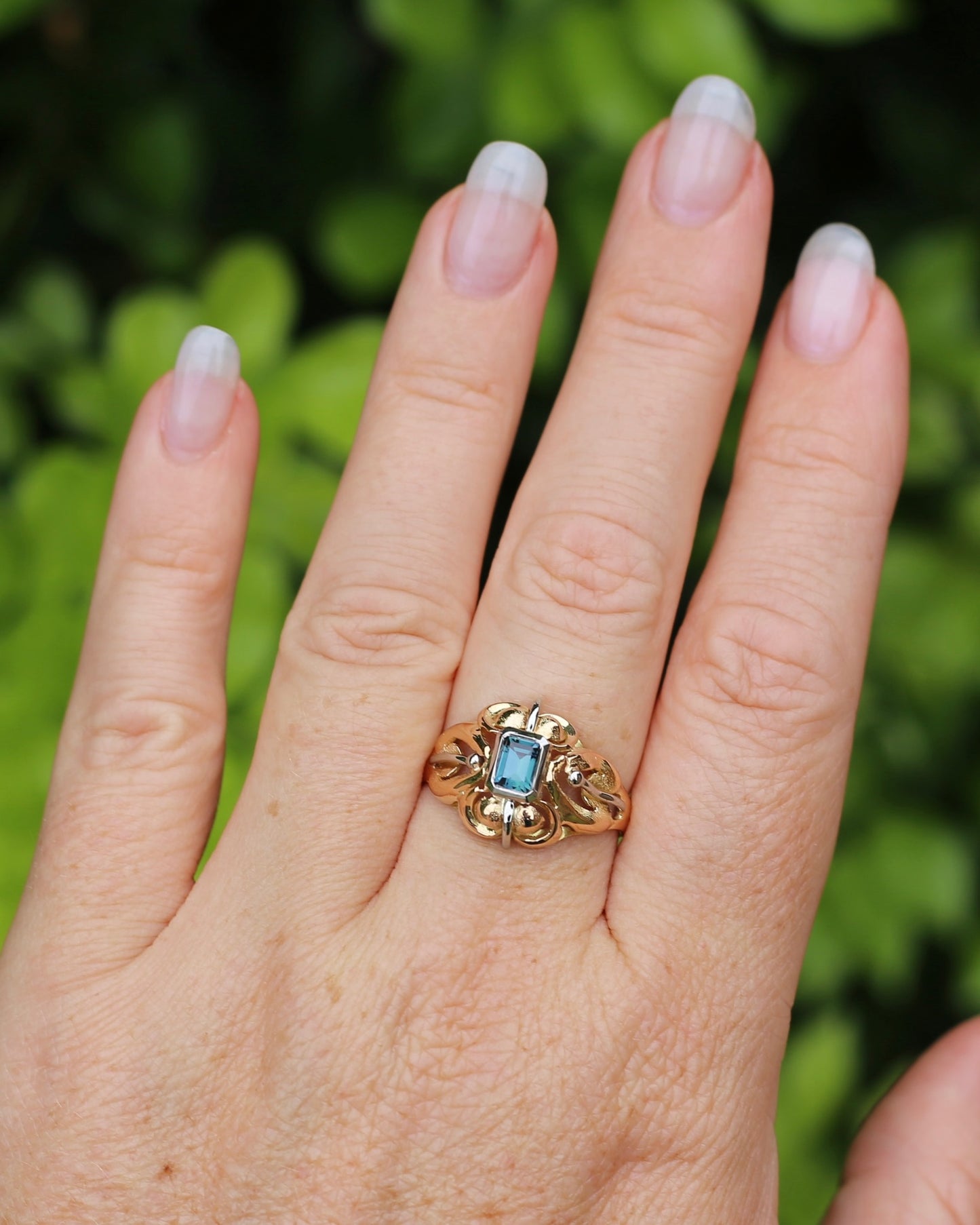 East African Emerald Cut Teal Parti Sapphire in 1940s Italian Made 18ct Mixed Metal Handmade ring, size S or 9.25 with valuation