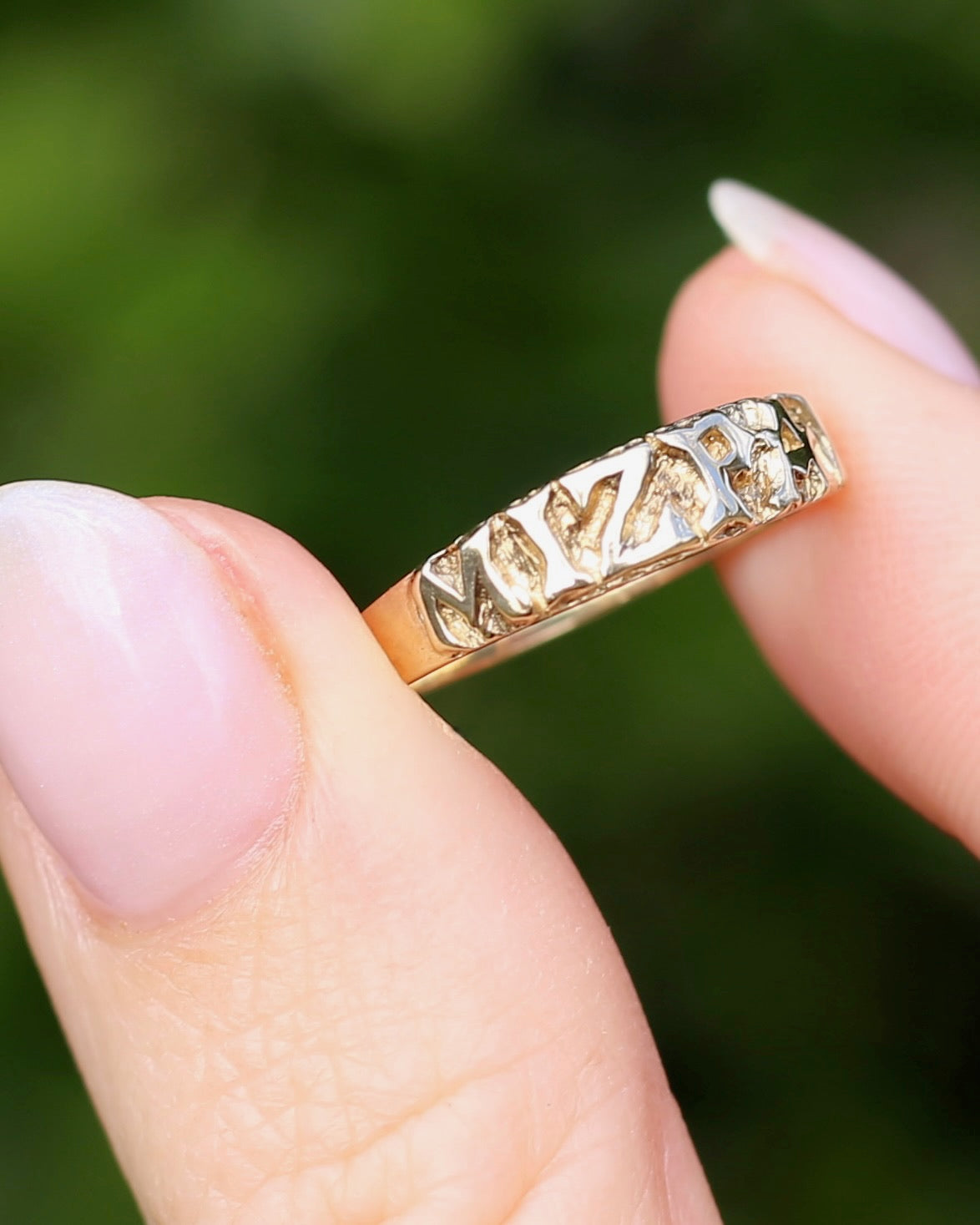 MIZPAH ring, 9ct Yellow Gold, size P or 7.75