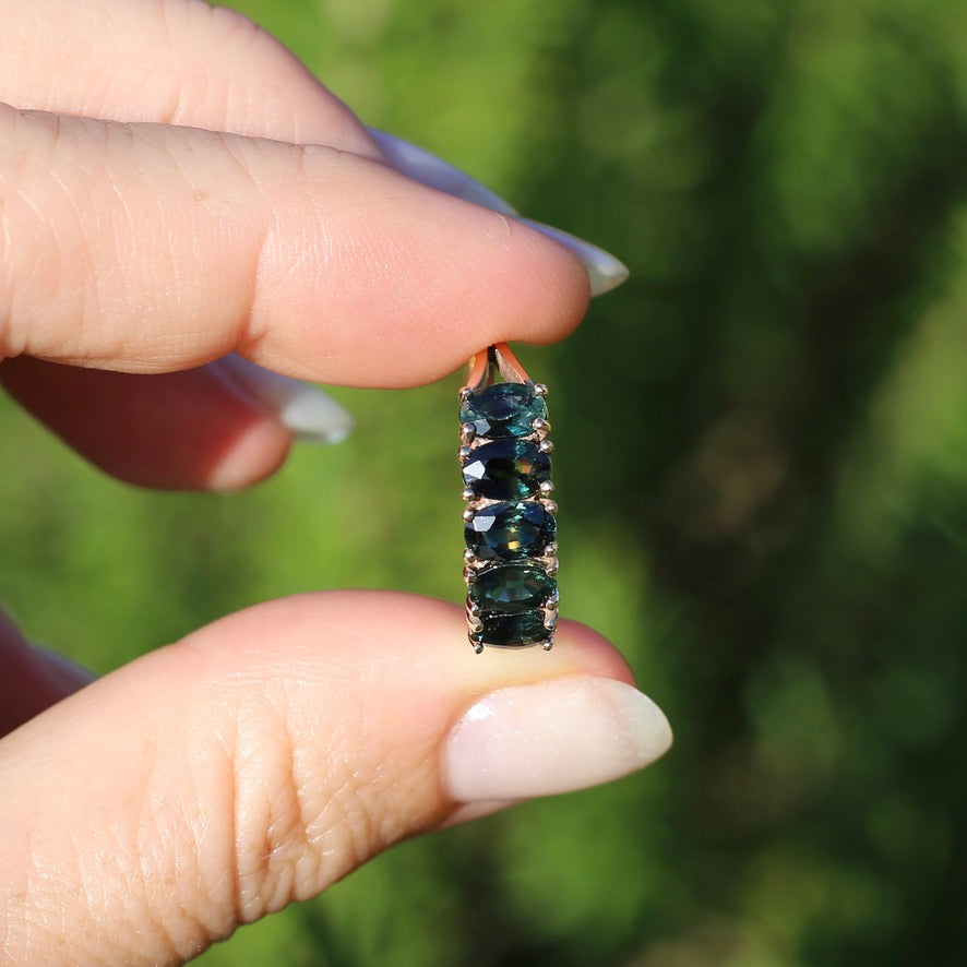 3 Carat Five Stone Parti Sapphire Ring, 9ct Yellow Gold, size R1/2 or nearly 9, with valuation