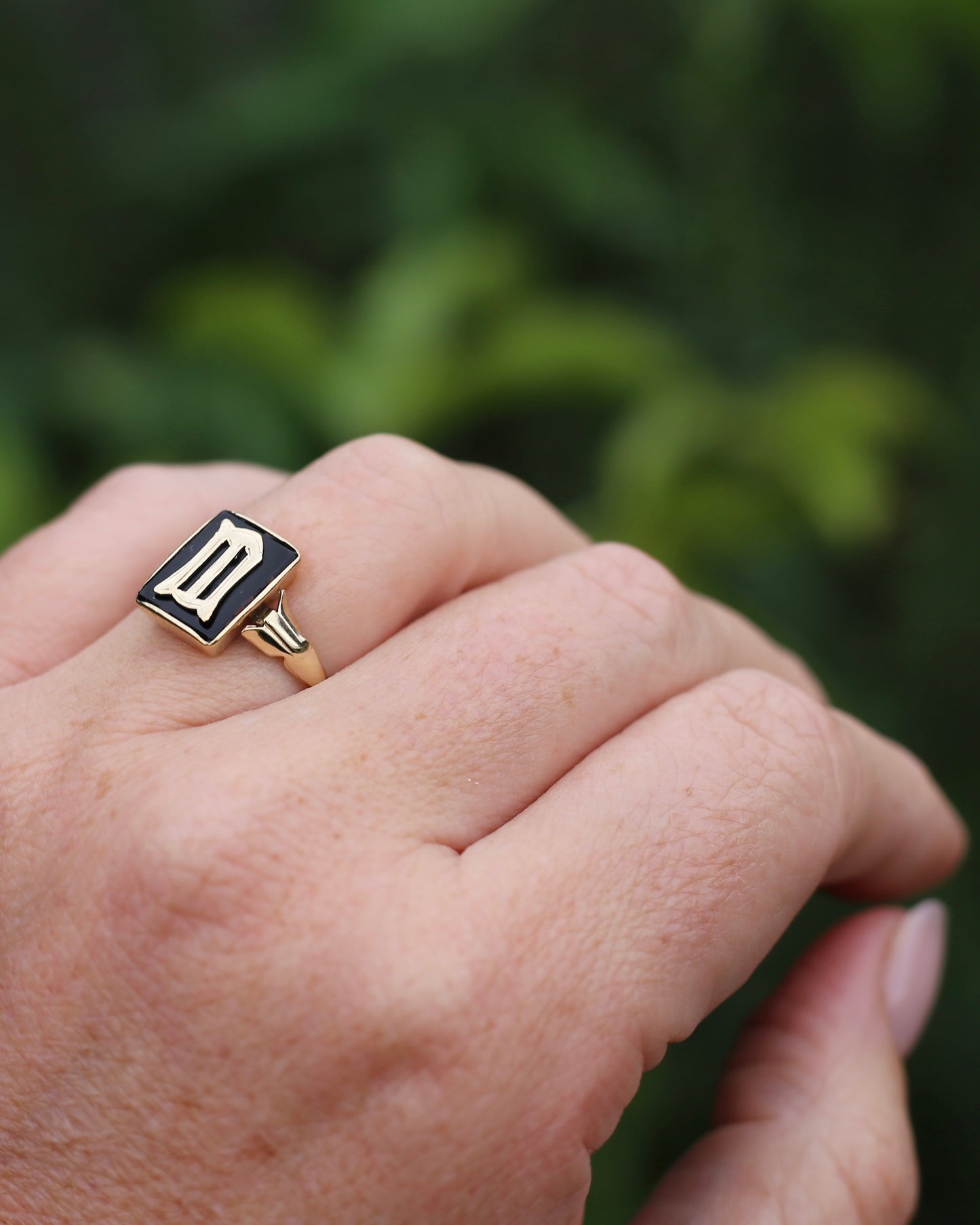 "W/M" Vintage Onyx and 9ct Yellow Gold Signet Ring, 9ct Yellow Gold, size N or 6.75
