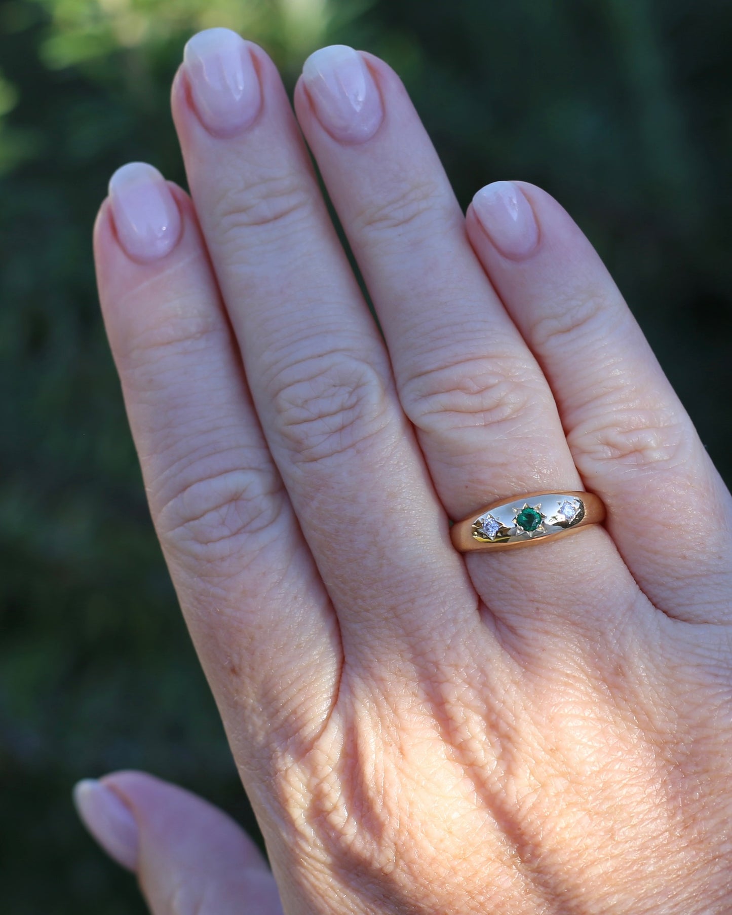 1975 Made Natural Emerald and Diamond Star Set Trilogy, 18ct Yellow Gold, size 7.75 or just under P1/4
