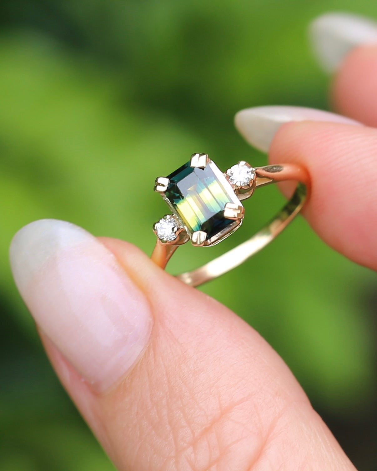 Vintage 1.5ct Emerald Cut Parti Sapphire and Diamond trilogy, 9ct Yellow Gold, size N or 6.75