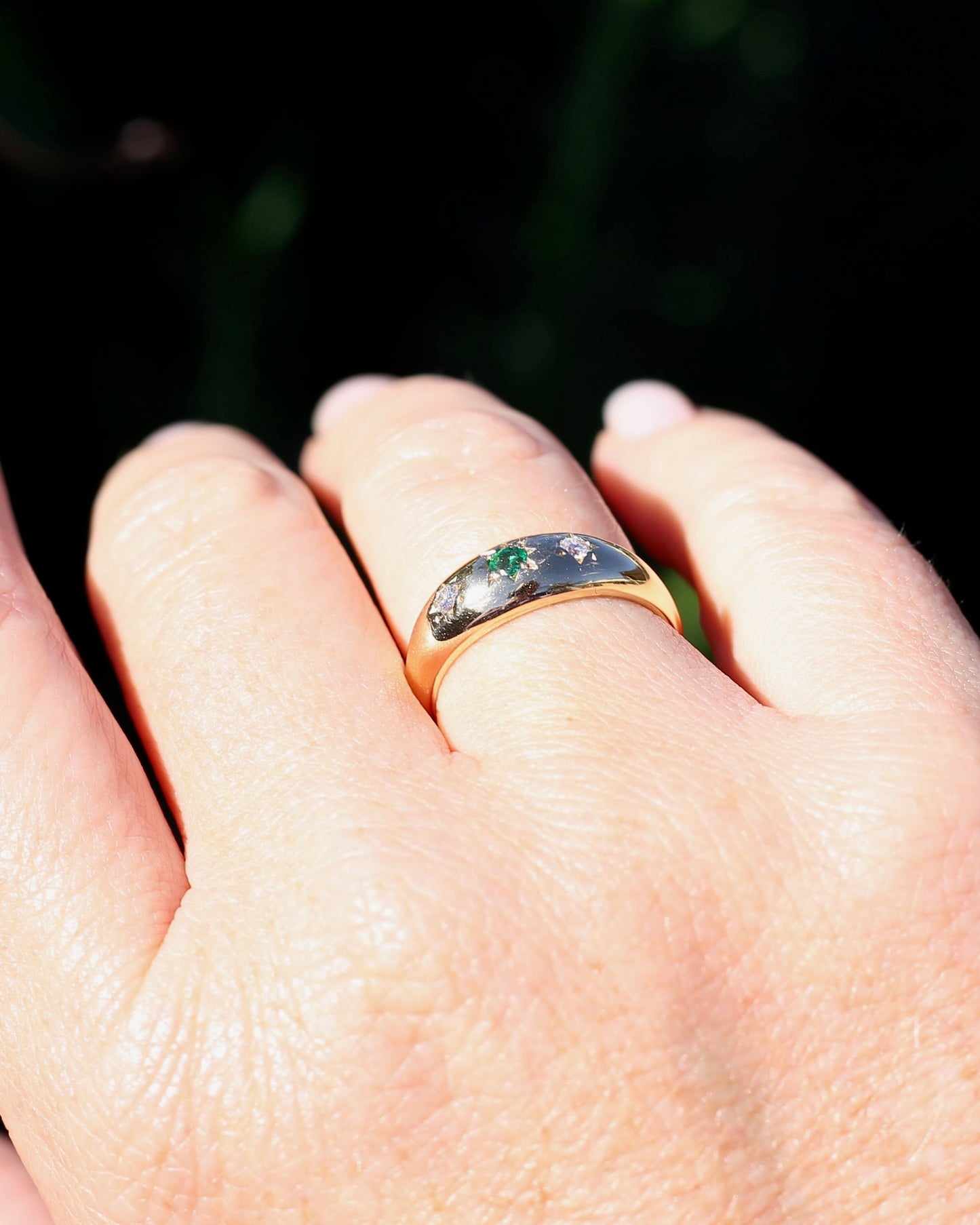 1975 Made Natural Emerald and Diamond Star Set Trilogy, 18ct Yellow Gold, size 7.75 or just under P1/4