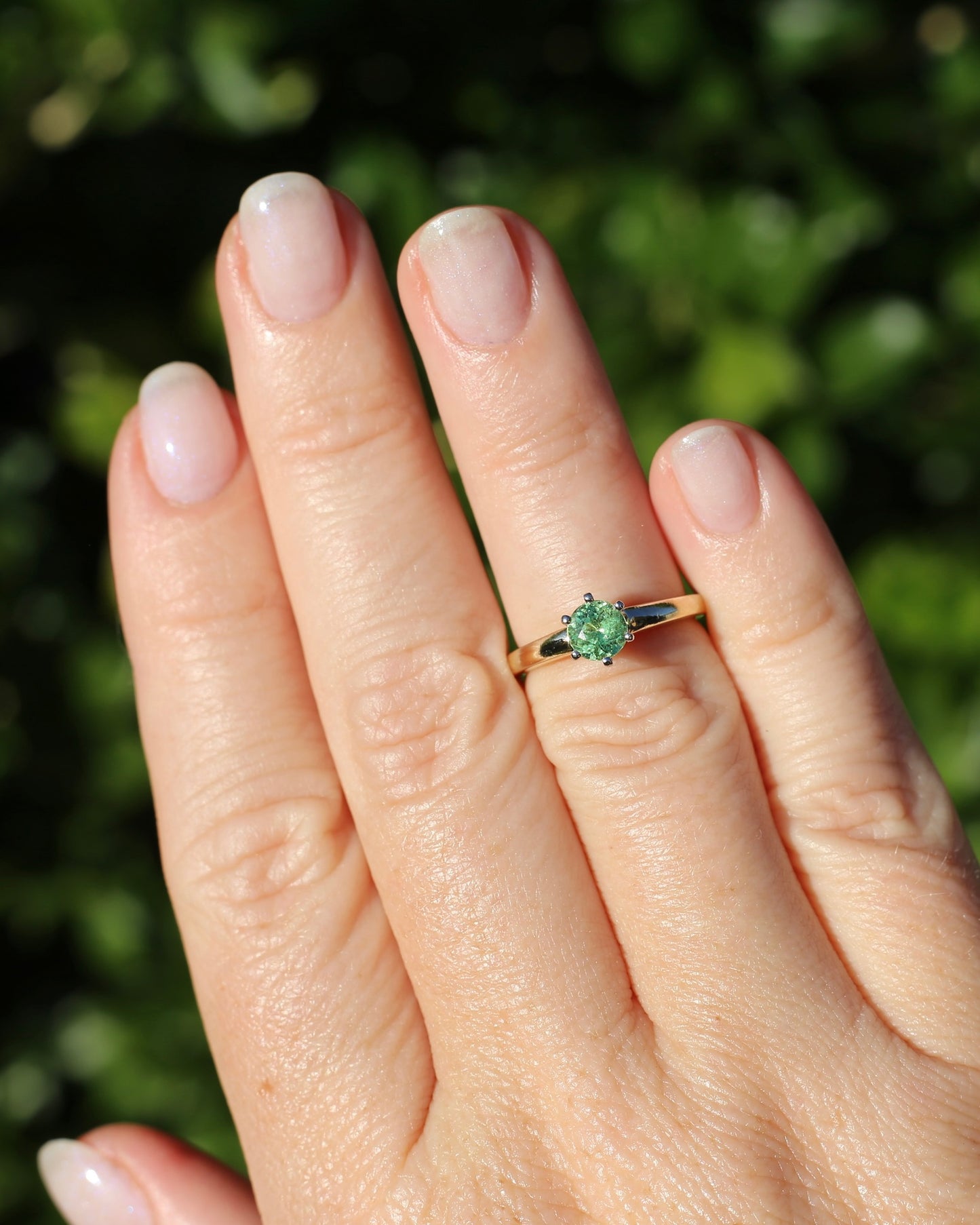 0.75ct Tsavorite - Light Grossular Green Garnet - in Vintage 14ct Yellow and White Gold Setting, size J1/2 or 5