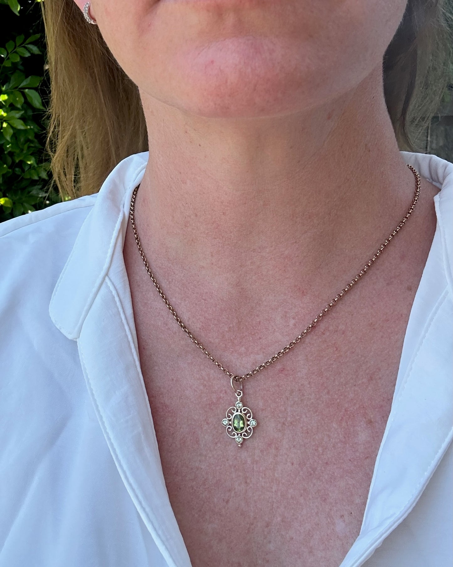 Vintage Bezel Set Peridot Pendant, 9ct Yellow Gold, 1.74g