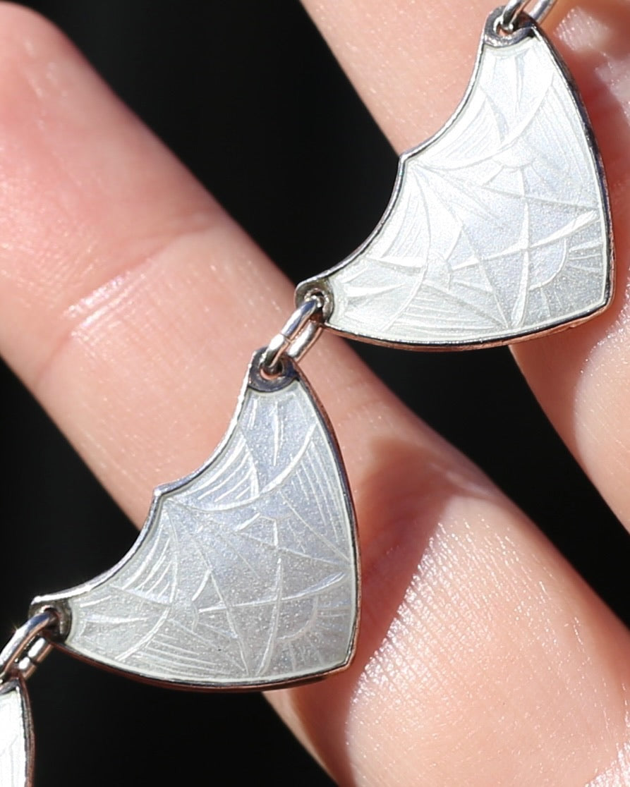 Vintage Norwegian Enamel and Silver Necklace, 45.5cm