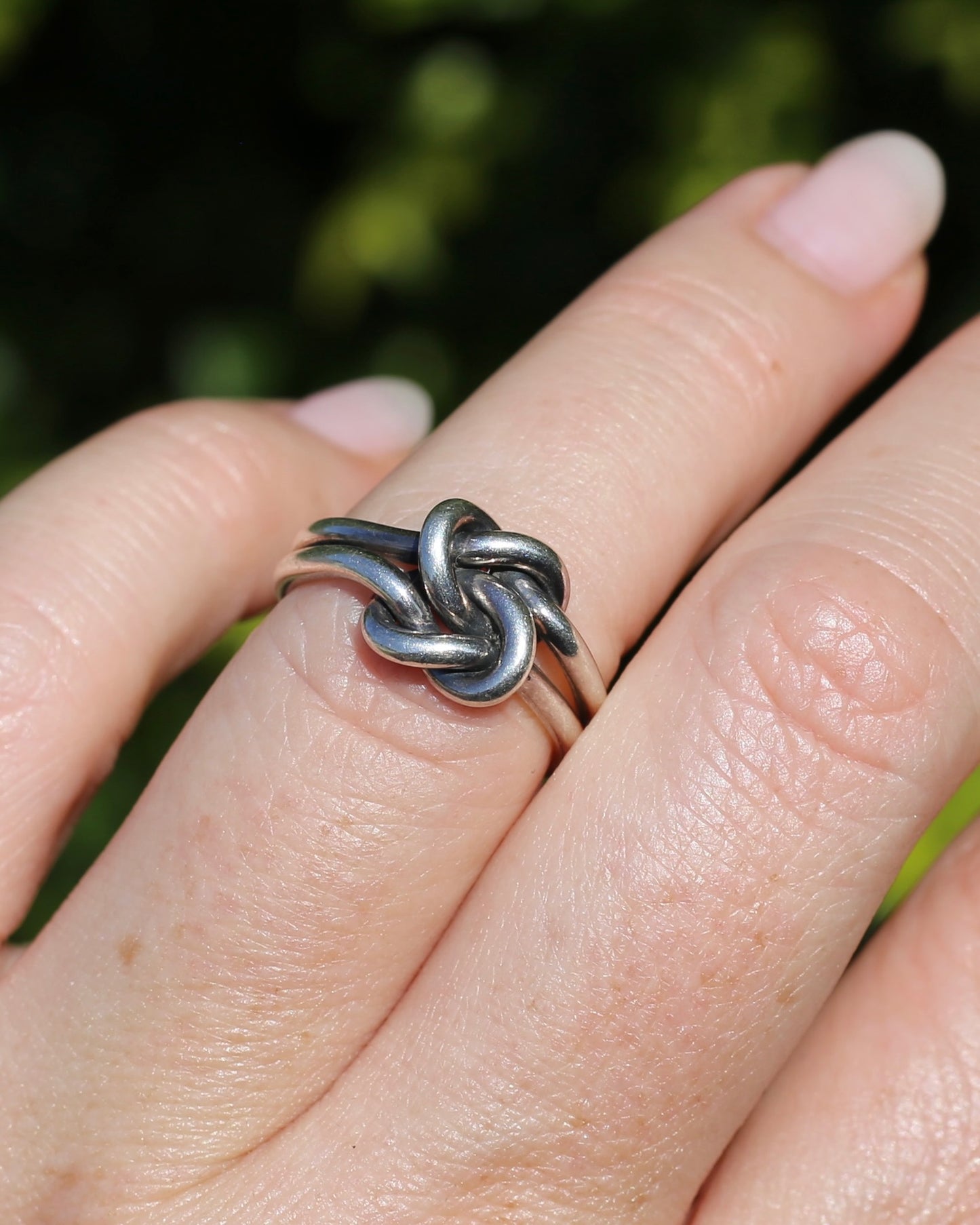 Vintage Silver Double Love Knot Ring, size 6.25 or M, 4.9g