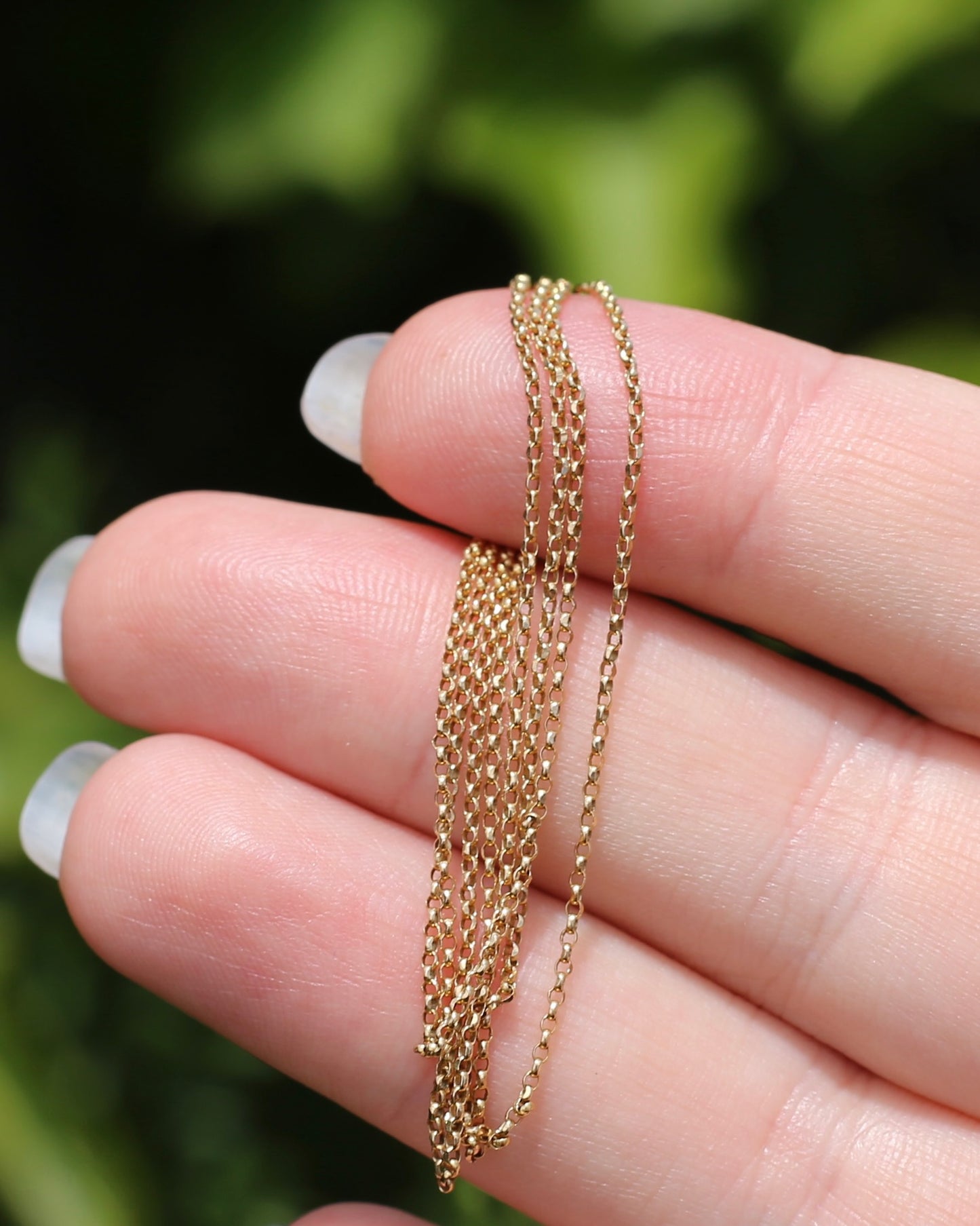 Italian Made 14ct Delicate Belcher Chain, 14ct Yellow Gold, 48.5cm or just over 19 inches, 1.82g