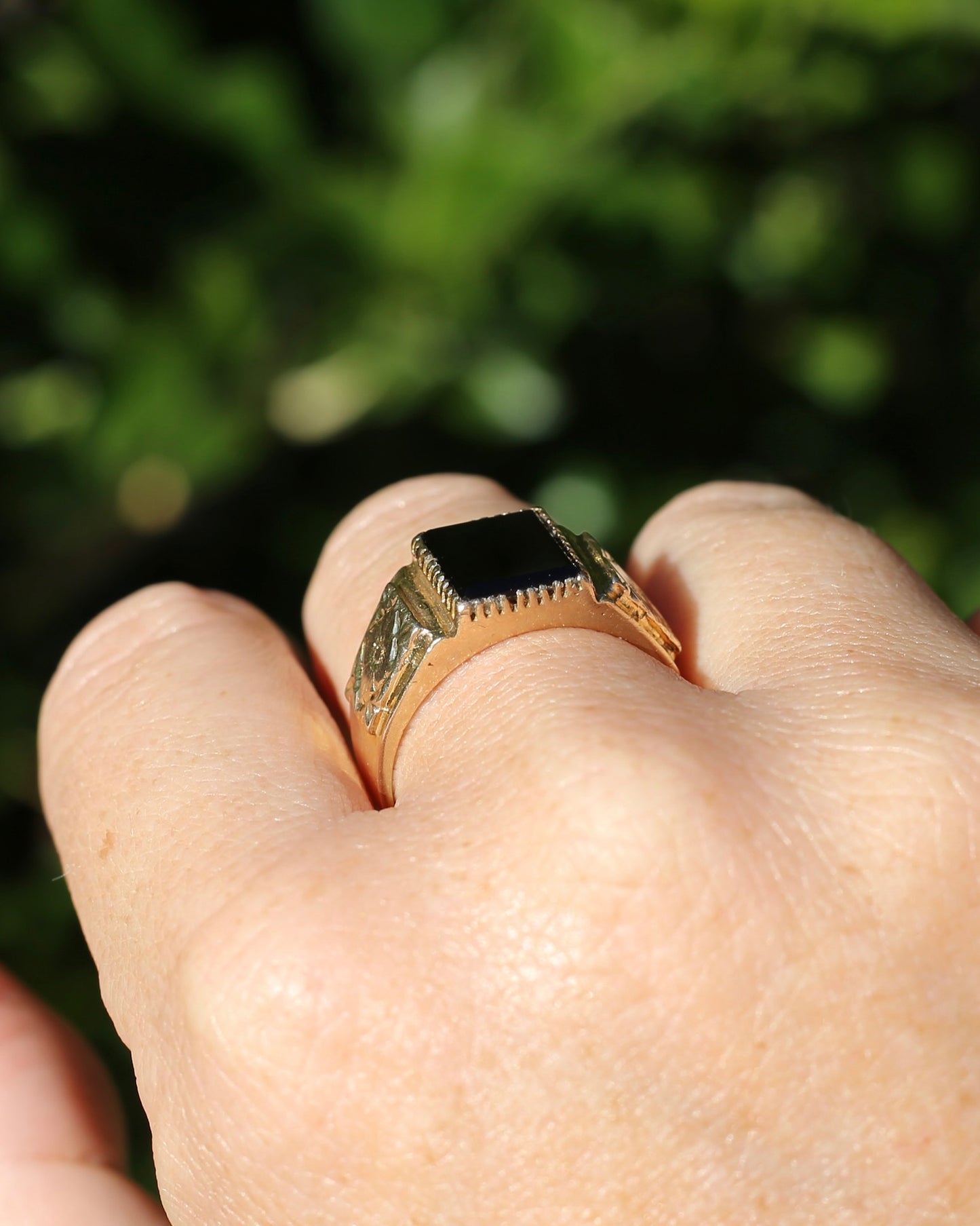 Chunky 1979 Onyx Signet with Floral Shoulders, 9ct Yellow Gold, size 10 or U