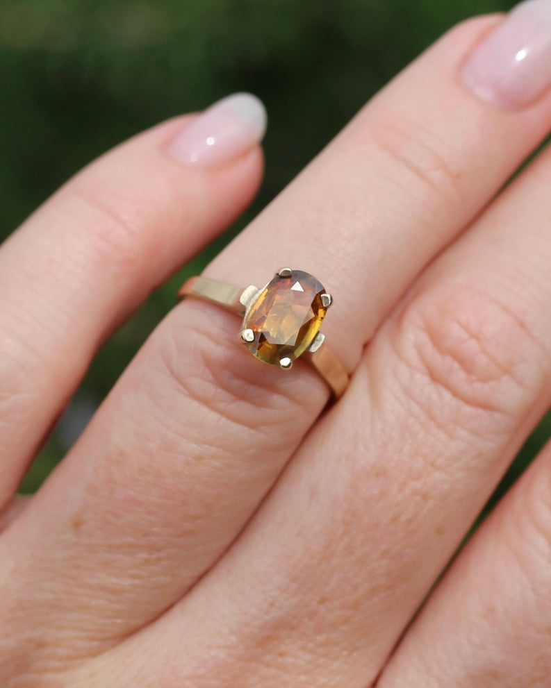 Vintage Yellow Sapphire Ring, 9ct Yellow Gold, size M1/2 or 6.5, 2.68g