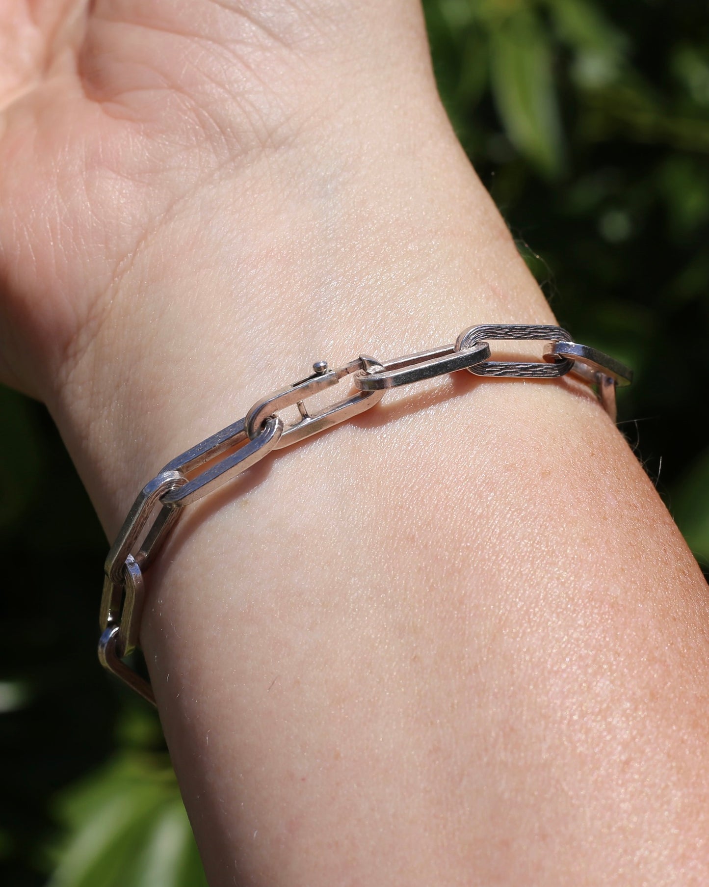 Vintage Textured 800 Silver Paperclip Bracelet, 800 Silver, 16.2g 21cm or 8.25 inches