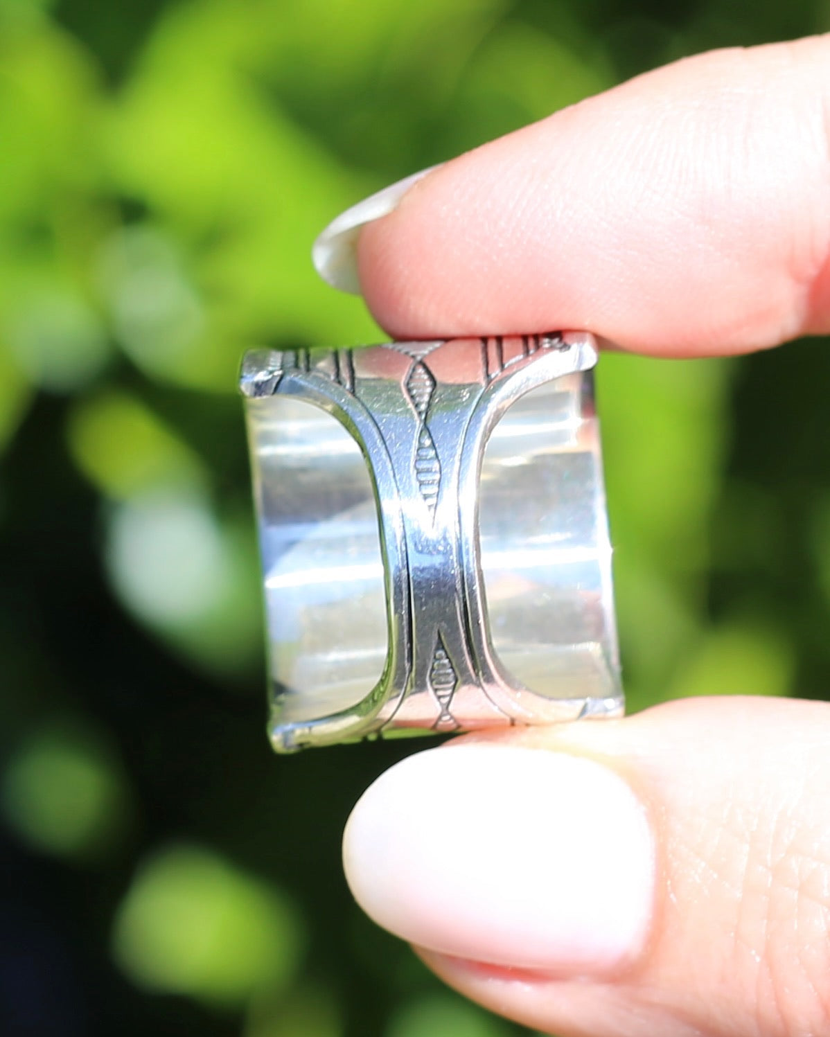 Wide Sterling Silver Etched Cigar Band, Comfort Fit Back, size P or 7.5 (fits more like an O or 7)