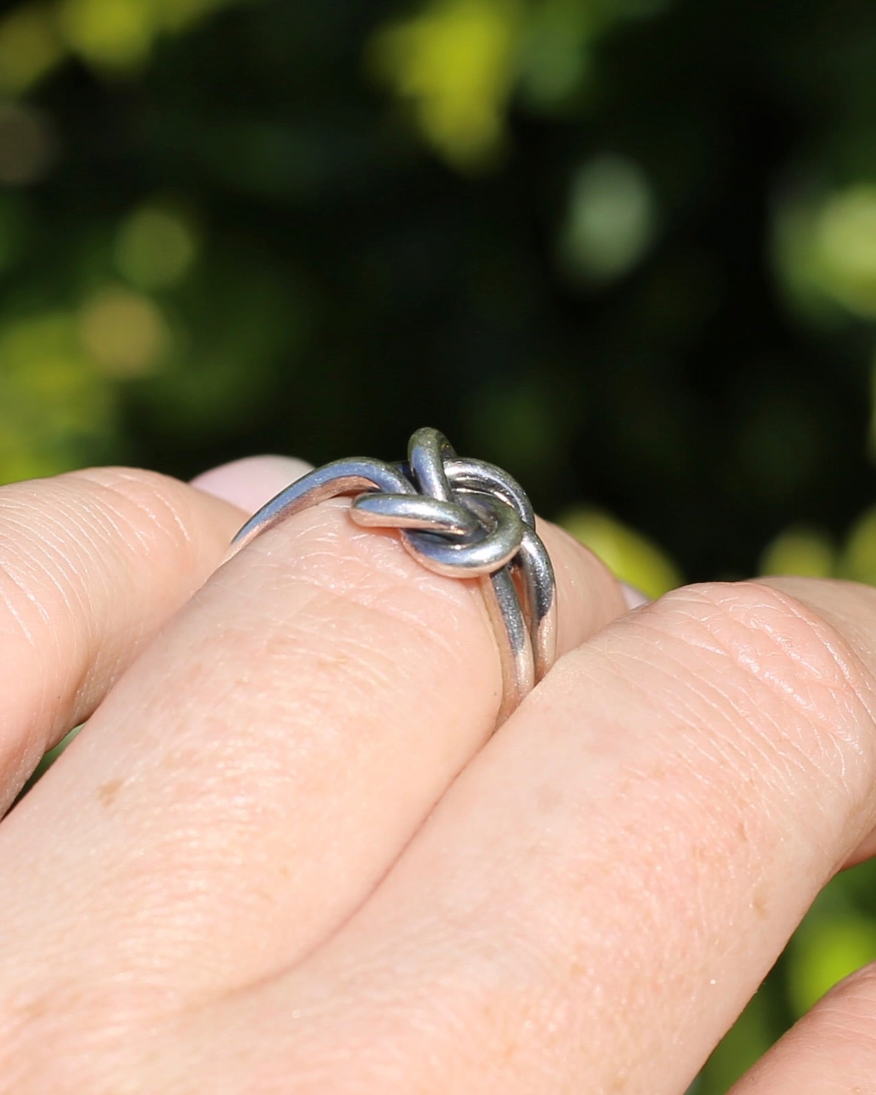 Vintage Silver Double Love Knot Ring, size 6.25 or M, 4.9g