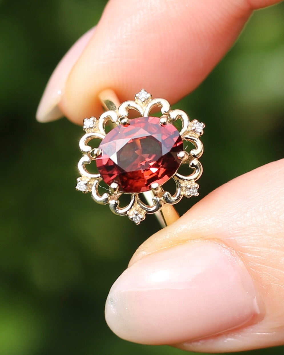 Vintage 3.48ct Natural Zircon and Diamond Ring, 9ct Yellow Gold , size O or 7.25 with valuation