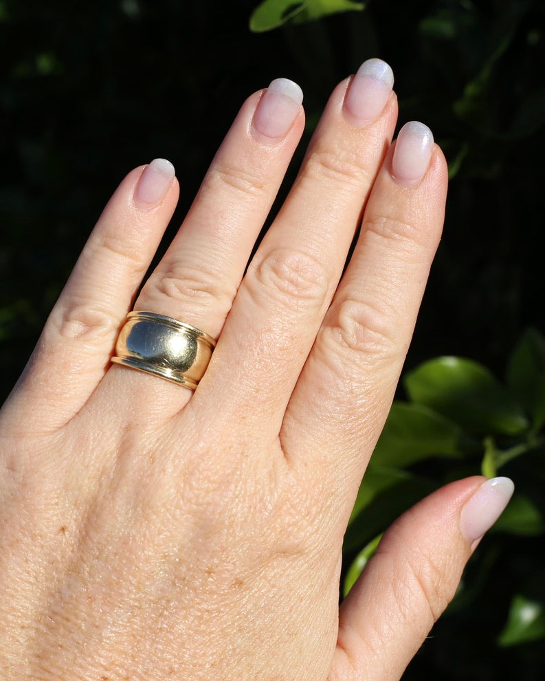 Chunky 12.8mm Domed Ring, 9ct Yellow Gold, size P1/2 or 8 (fits more like O1/2), 5.66g