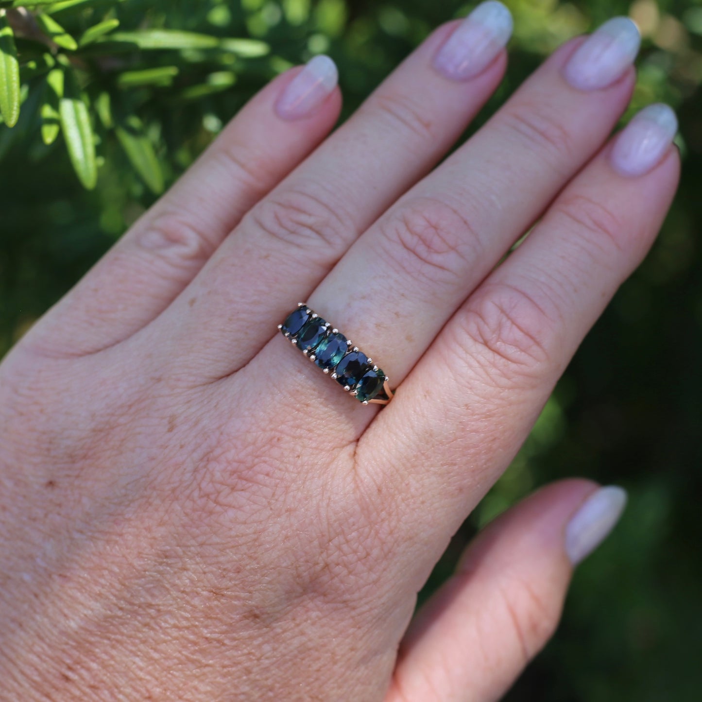 3 Carat Five Stone Parti Sapphire Ring, 9ct Yellow Gold, size R1/2 or nearly 9, with valuation