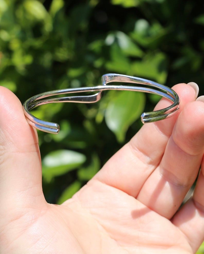 Sterling Silver Cuff with Twist Detail, 14.3