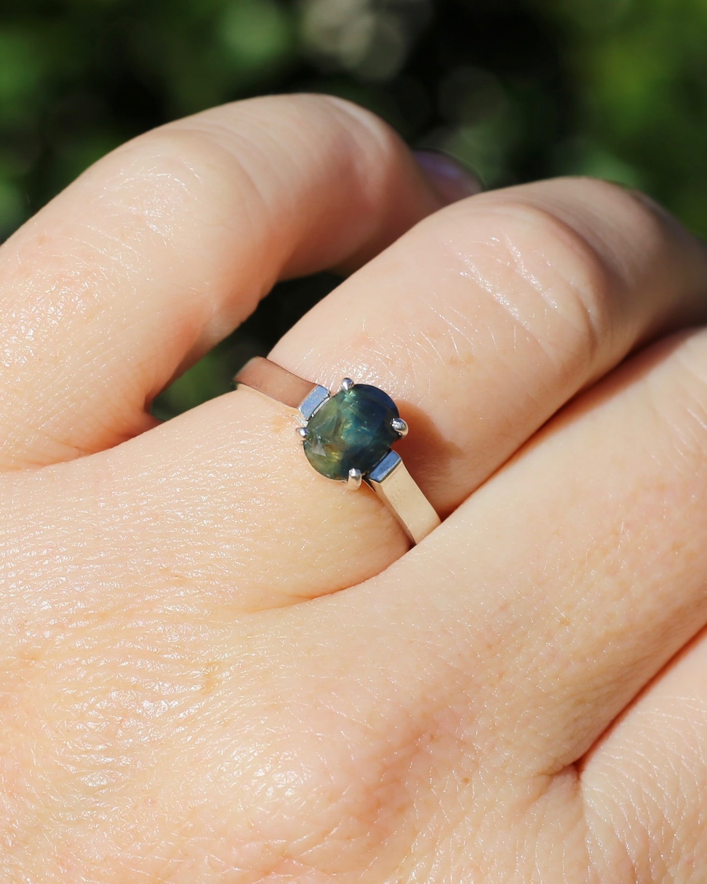 Bi Colour Natural Sapphire, Sterling Silver, size O or 7.25