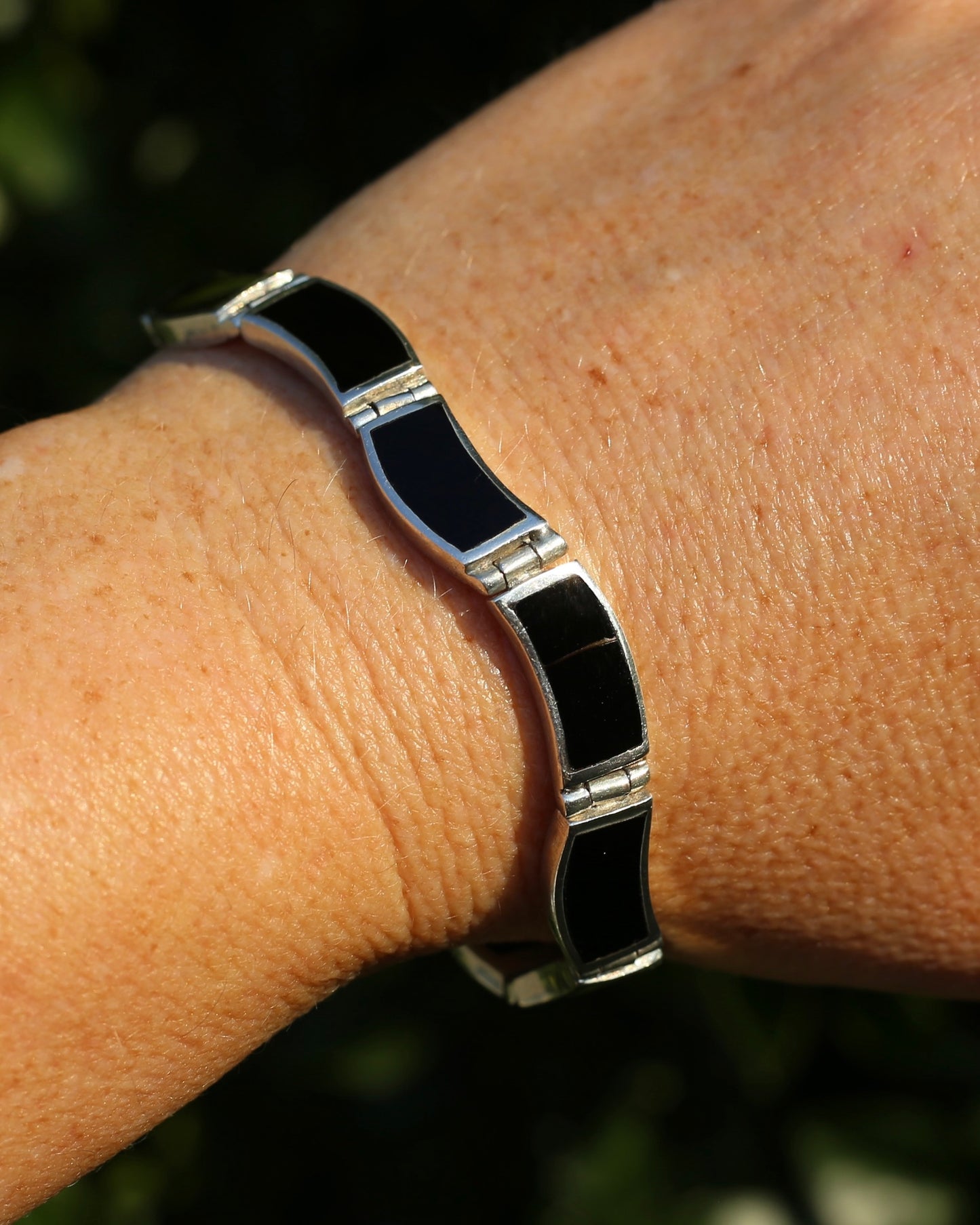 Black Panel Wavey Silver Bracelet, Sterling Silver, 18.3g, 19cm