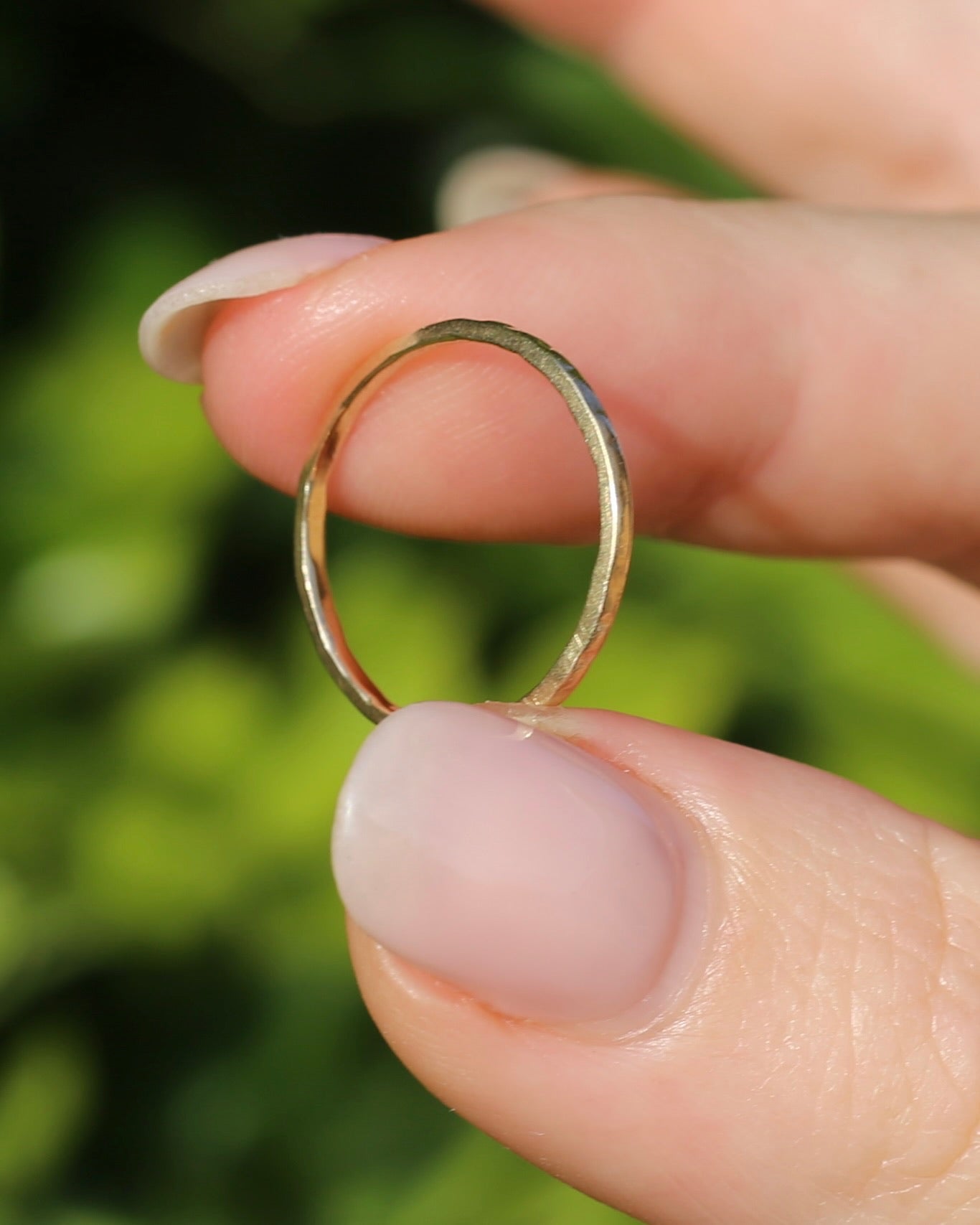 Vintage Rustic Gold Ring, 9ct Yellow Gold, size M1/2 or 6.5, 0.81g
