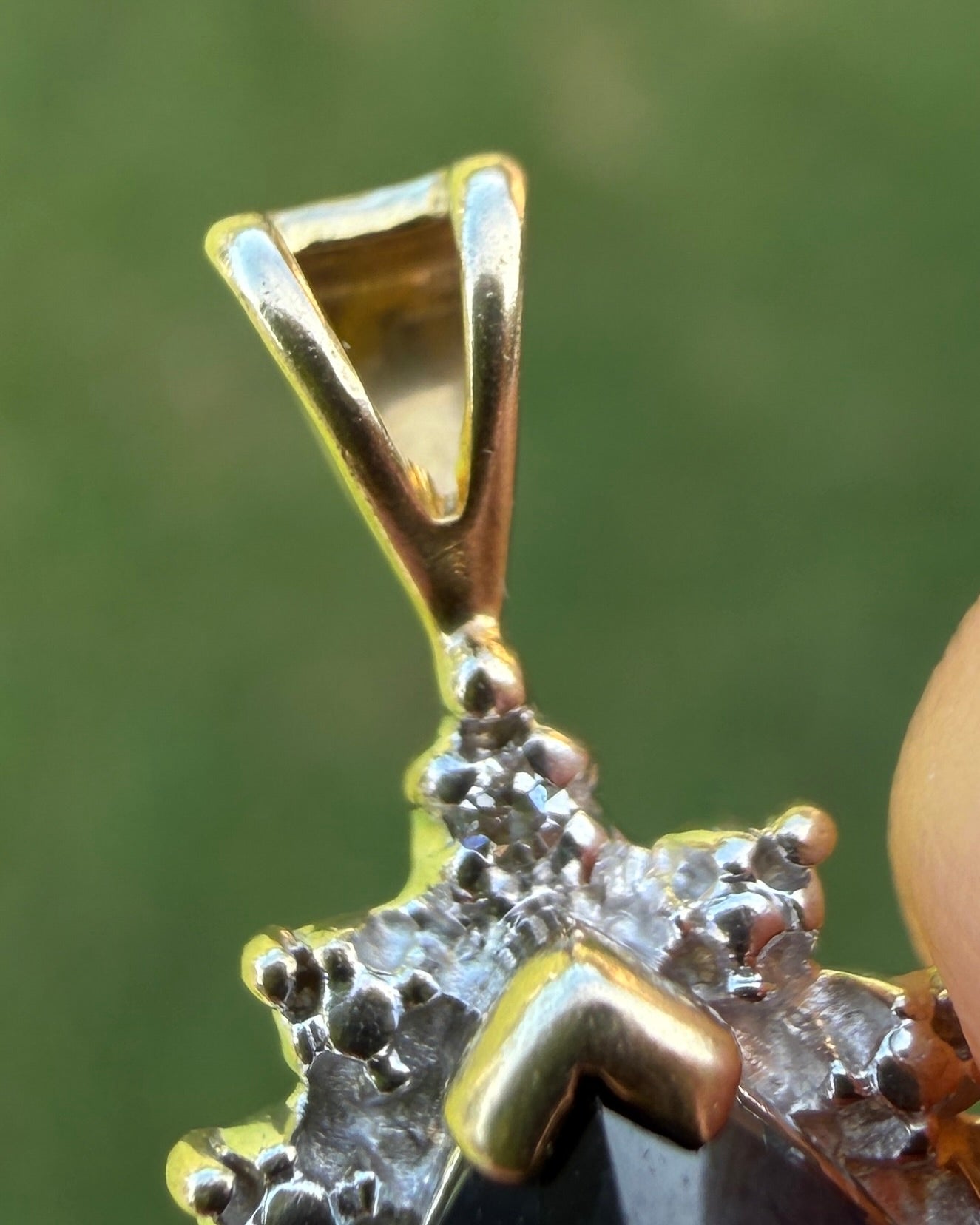 5ct Lab Grown Sapphire and Illusion Set Pendant with 2 Diamonds, 9ct Yellow Gold (some Rhoidum Plating), 2.47g
