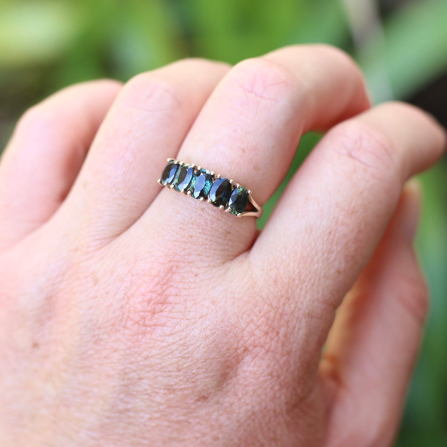 3 Carat Five Stone Parti Sapphire Ring, 9ct Yellow Gold, size R1/2 or nearly 9, with valuation