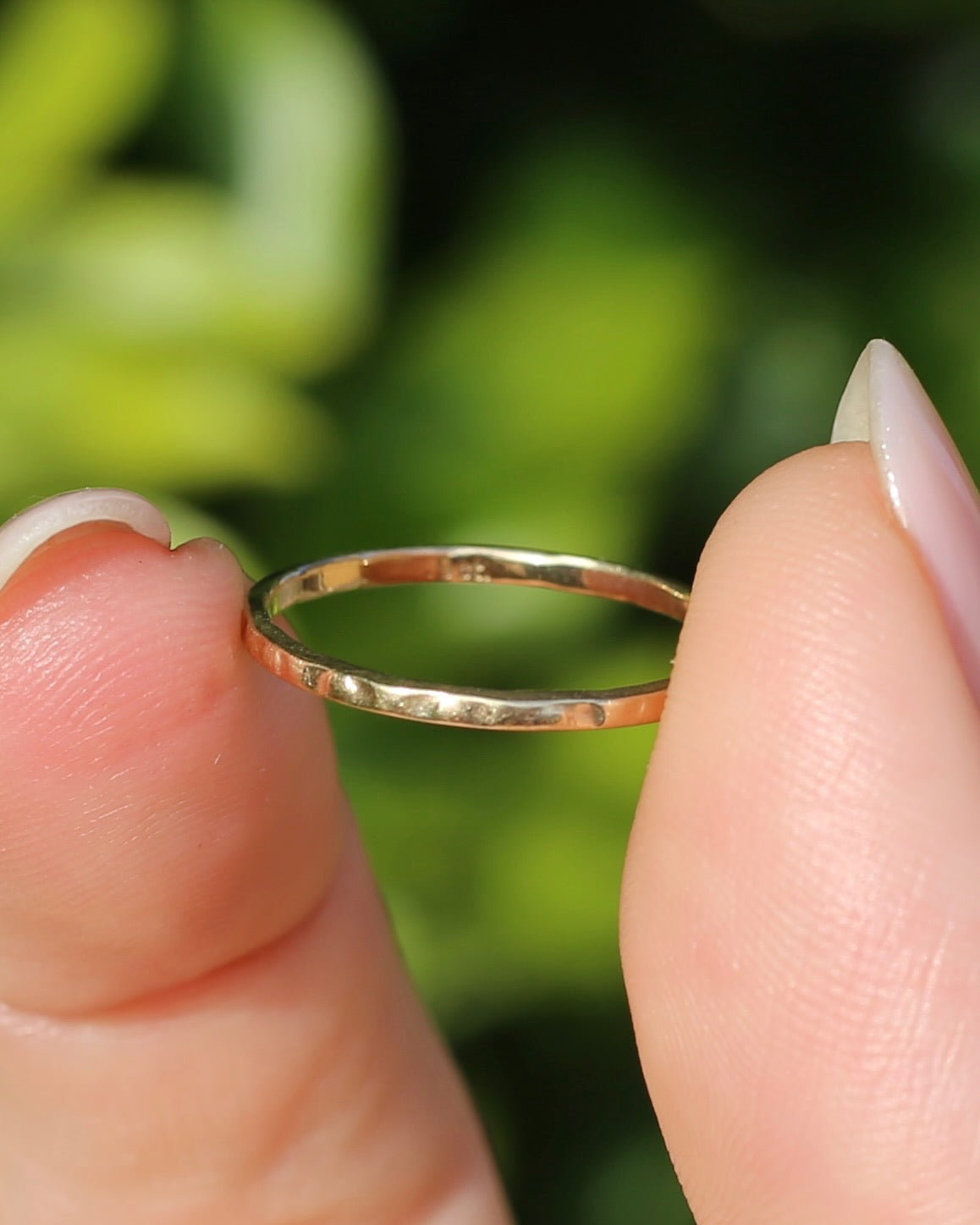 Vintage Rustic Gold Ring, 9ct Yellow Gold, size M1/2 or 6.5, 0.81g