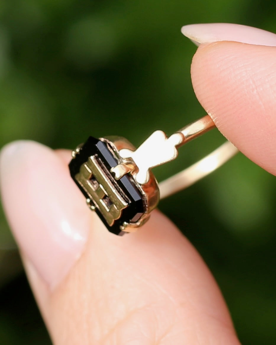 "H/B" Vintage Onyx and 9ct Yellow Gold Signet Ring, 9ct Yellow Gold, size N1/2 or 6.75