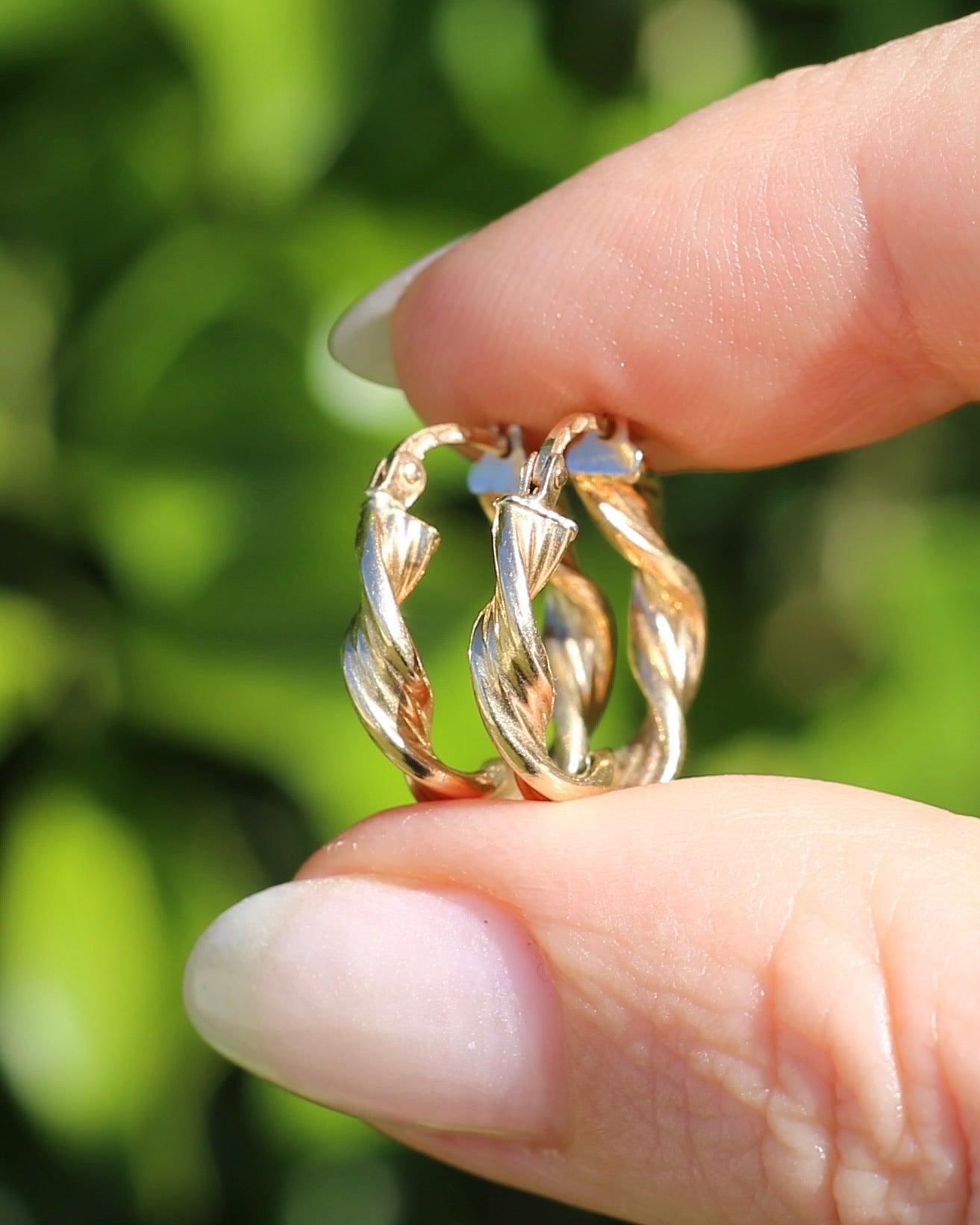 UnoAErre Twisted Gold Hoop Earrings, 17.5mm 1.26g