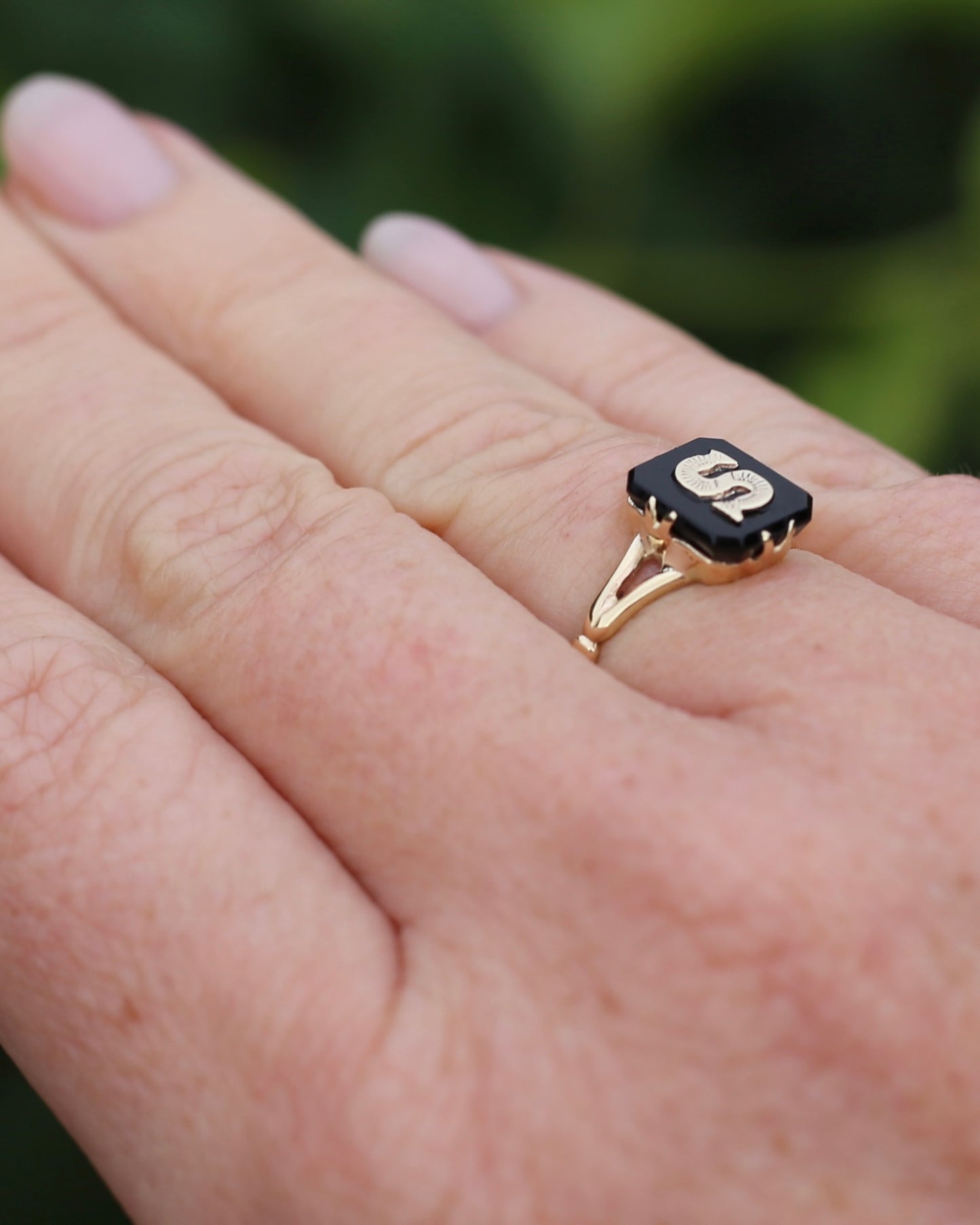 "S" Vintage Onyx and 9ct Yellow Gold Signet Ring, 9ct Yellow Gold, size 8 or P1/2
