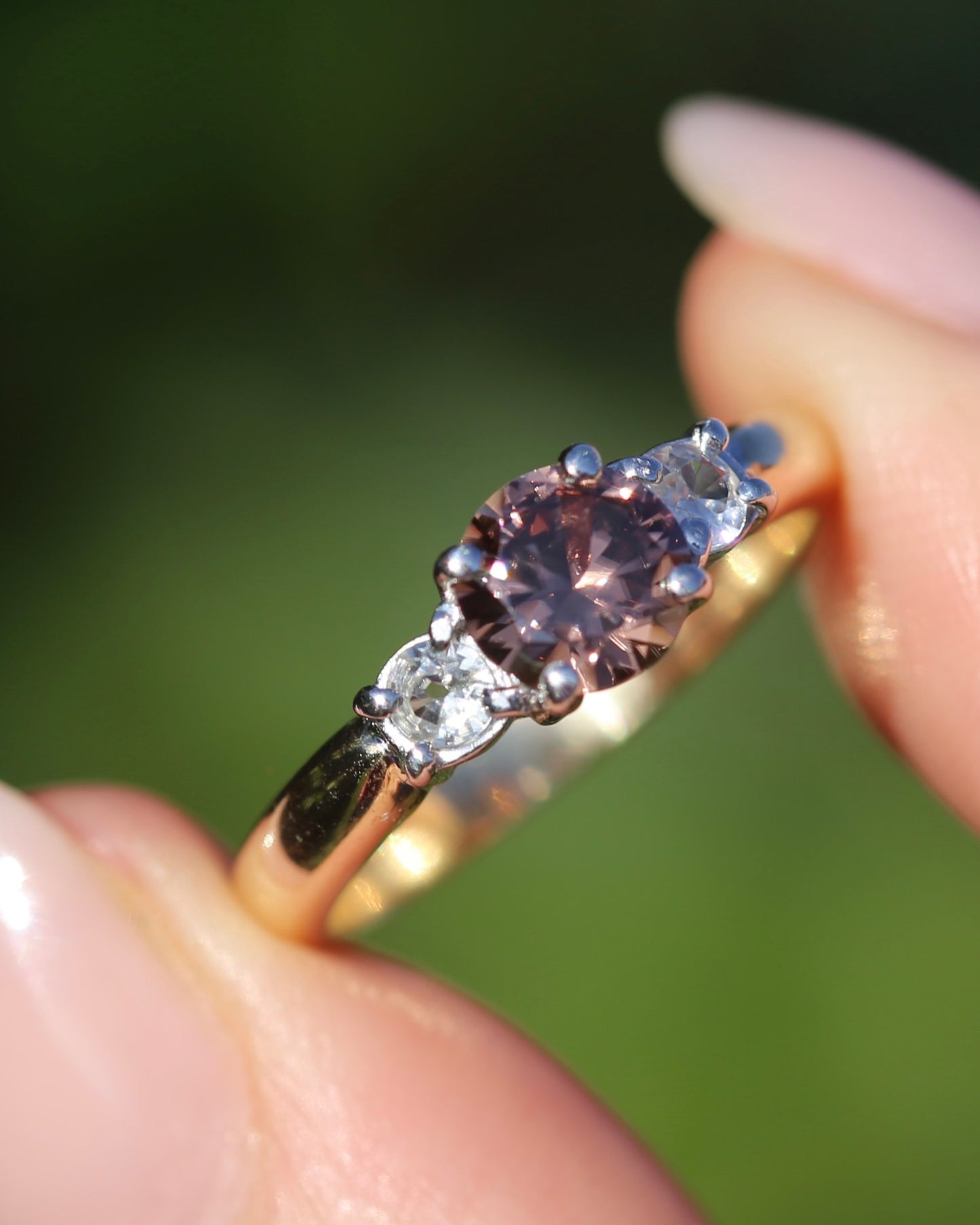 1.31ct Natural Caramel Zircon and Old Cut White Zircon Trilogy Ring, 9ct Gold, size N1/2 or just under 7, 3.72g