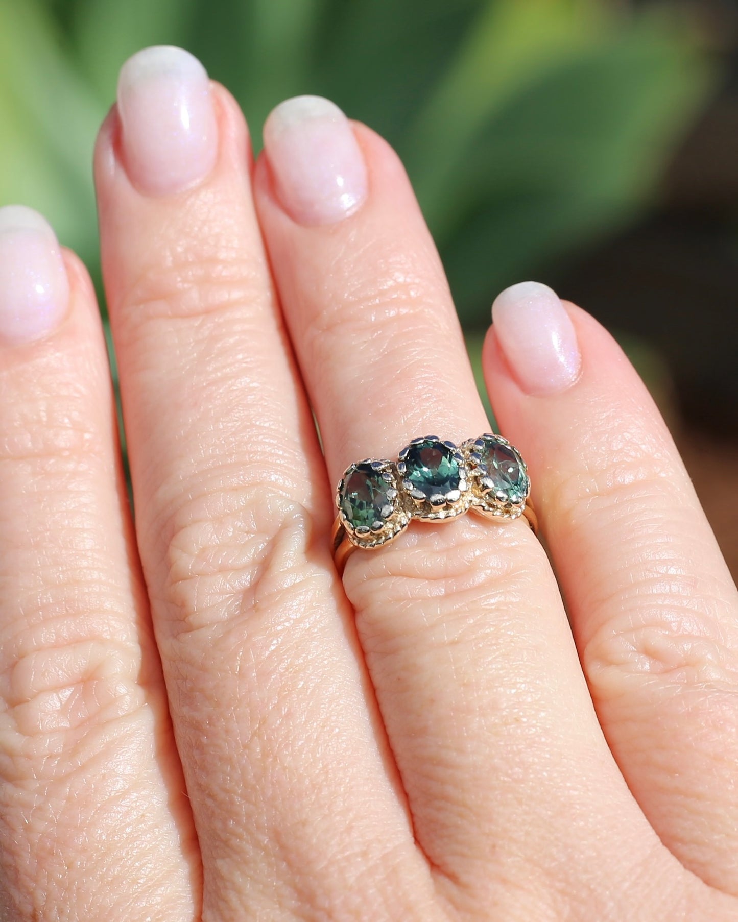 3ct Green Parti Sapphire Claw Set Vintage Ring, 9ct Yellow Gold, size 6 or L1/2