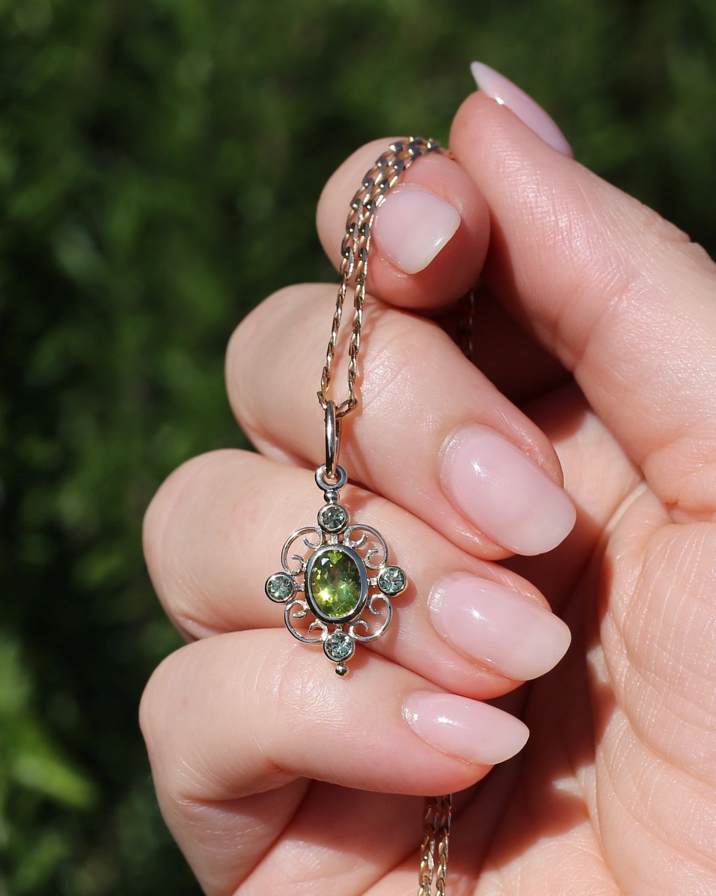 Vintage Bezel Set Peridot Pendant, 9ct Yellow Gold, 1.74g