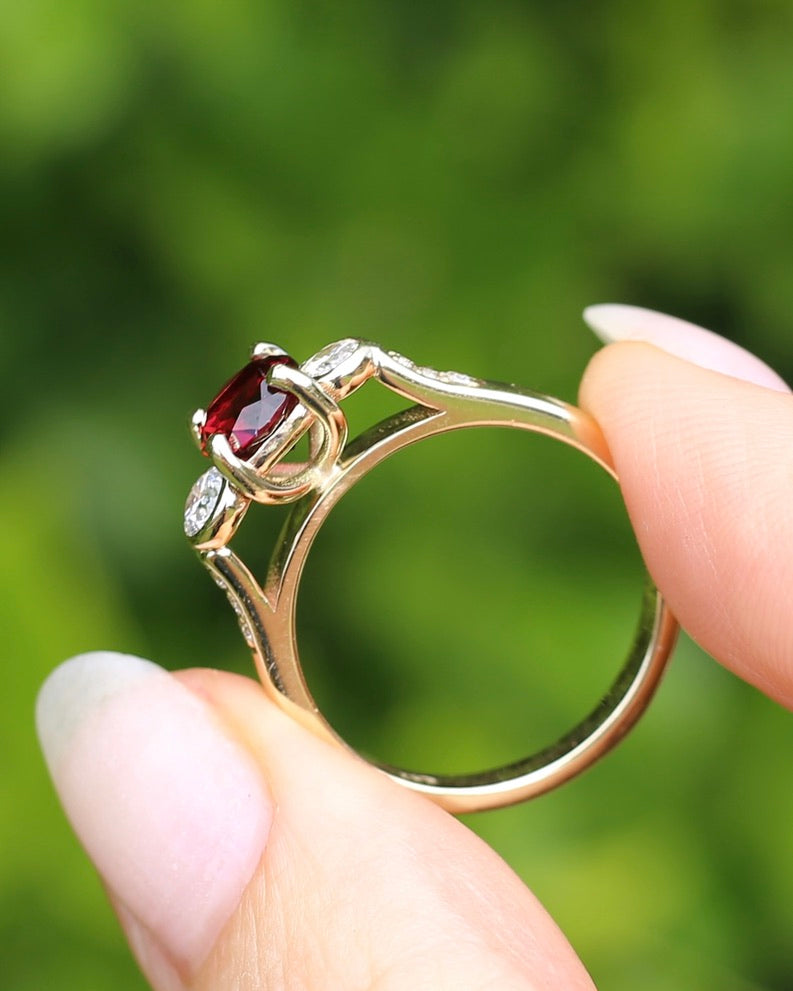 East African Rhodolite Garnet and Diamond Dais Trilogy, 9ct Yellow Gold, size S or 9.25