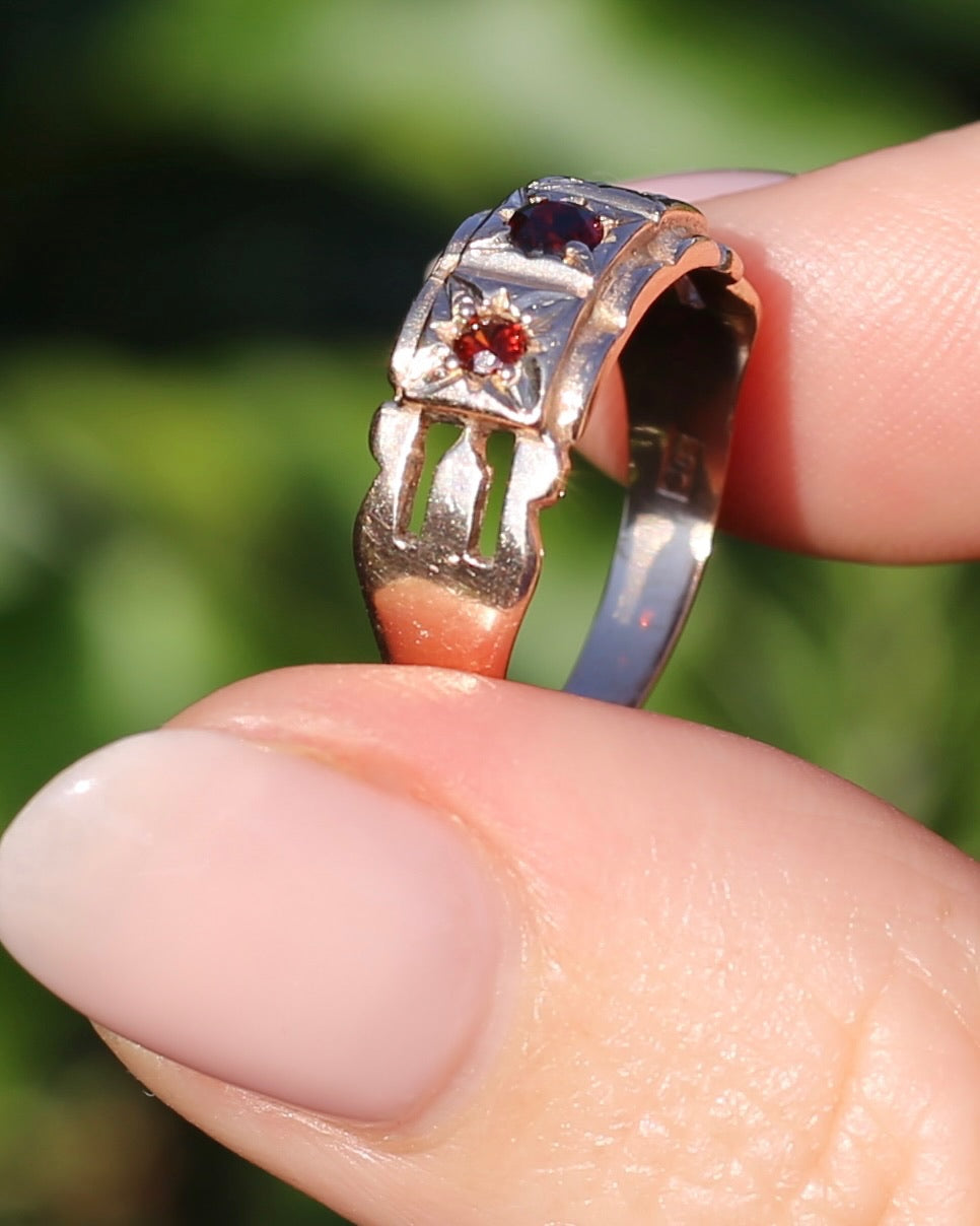 Vintage Victorian Revival Garnet Trilogy Star Set Ring, 9ct Rosey Gold, size P or 7.75, 3.16g