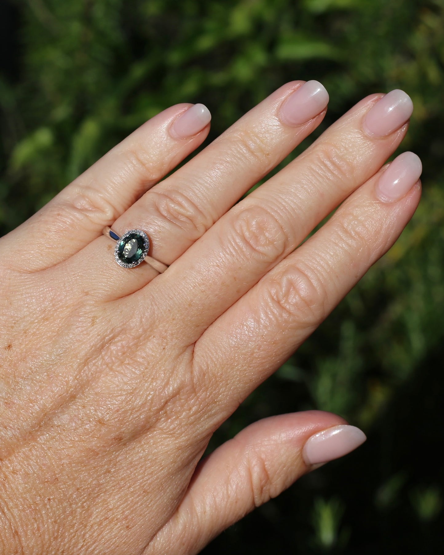 1.48ct Australian Parti Sapphire and SIngle Cut Diamond Halo, 10ct White Gold, size O or 7.25, 3.71g
