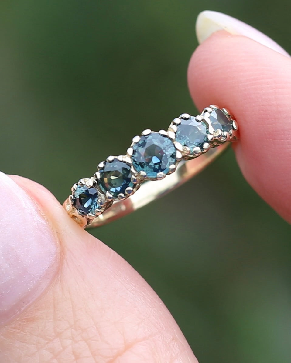 1.58ct Parti 5 Stone Multi Claw Set Vintage Ring, 9ct Yellow Gold, size P or 7.5