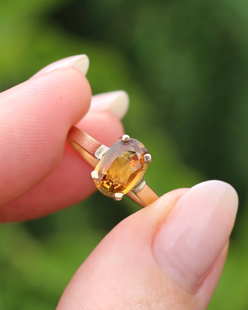 Vintage Yellow Sapphire Ring, 9ct Yellow Gold, size M1/2 or 6.5, 2.68g