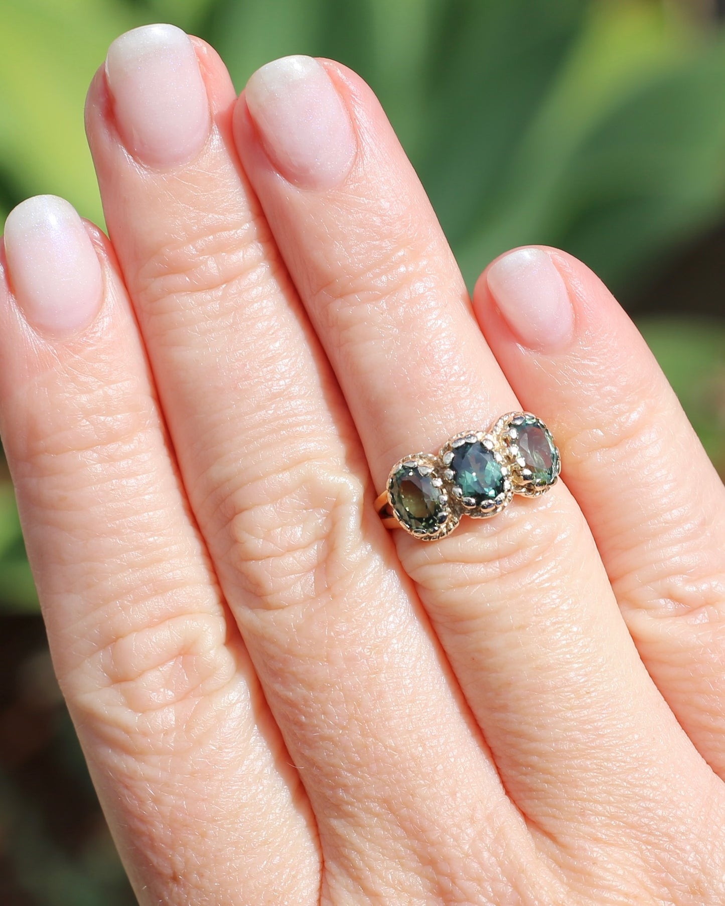 3ct Green Parti Sapphire Claw Set Vintage Ring, 9ct Yellow Gold, size 6 or L1/2