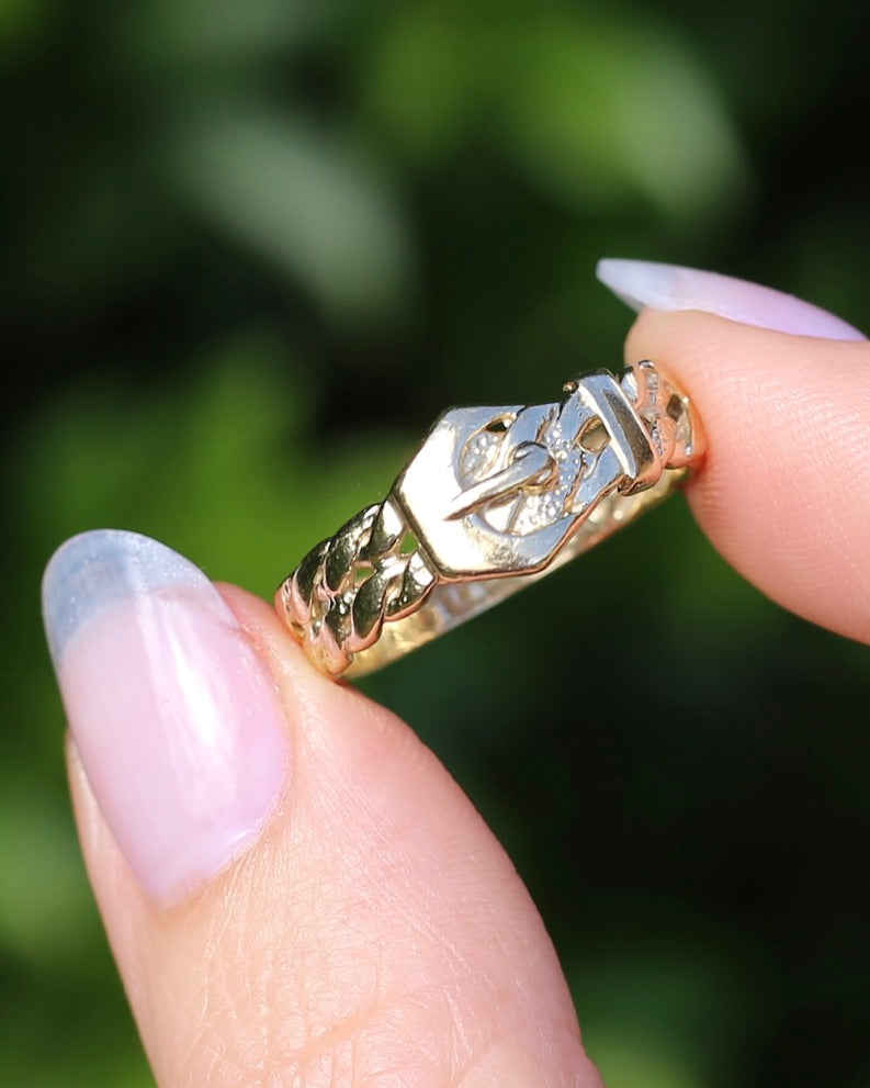 Post 1972 Sheffield Made Buckle Ring, 9ct Yellow Gold, size S1/2 or 9.25, 3.42g