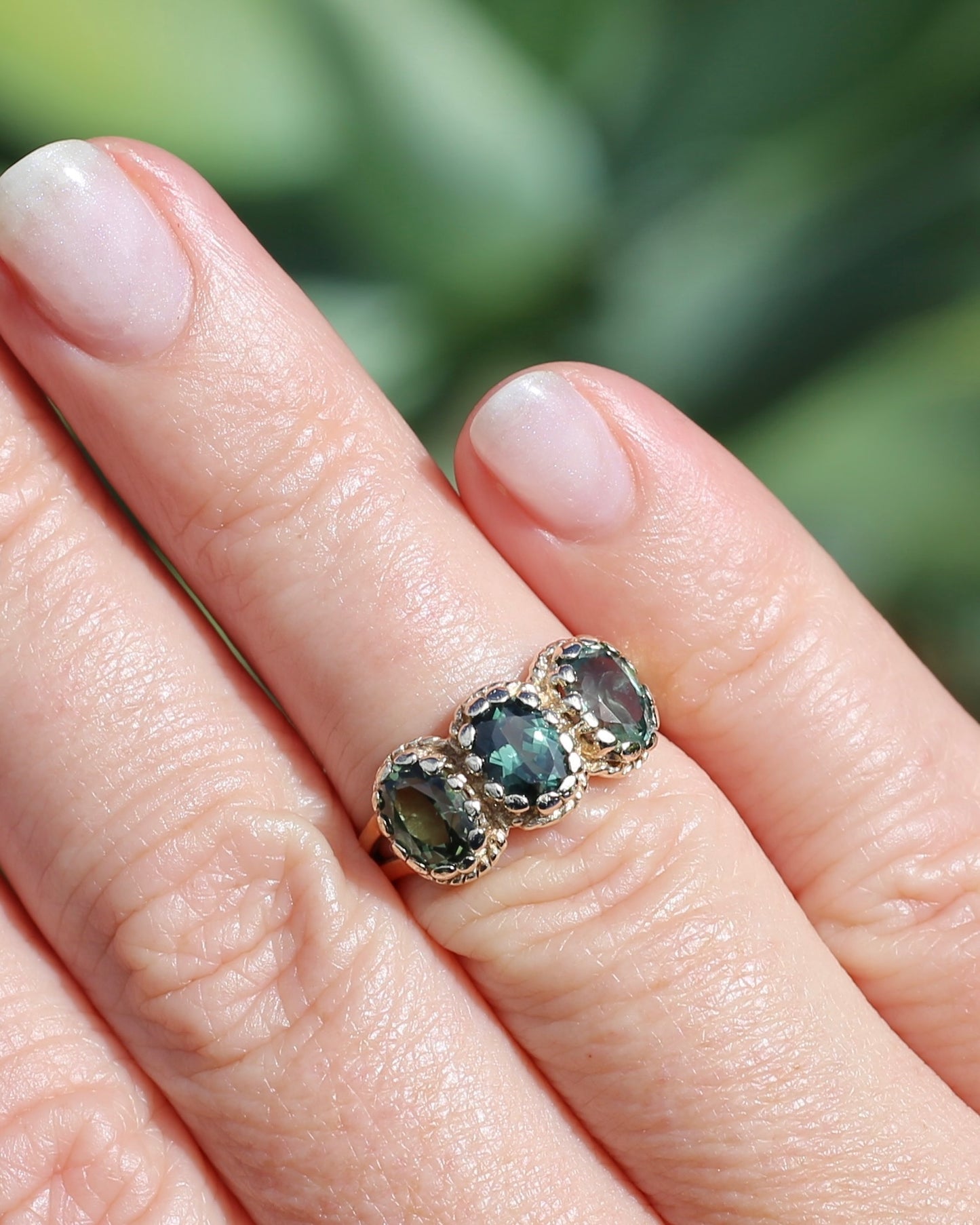 3ct Green Parti Sapphire Claw Set Vintage Ring, 9ct Yellow Gold, size 6 or L1/2