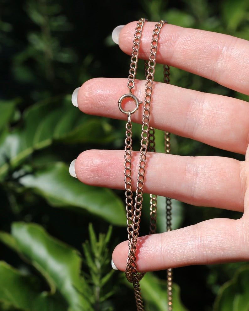 Vintage Old Rosey Gold Curb Chain with Bolt Clasp, 9ct Old Roey Gold, 67cm or 26.5 inches, 12.42g